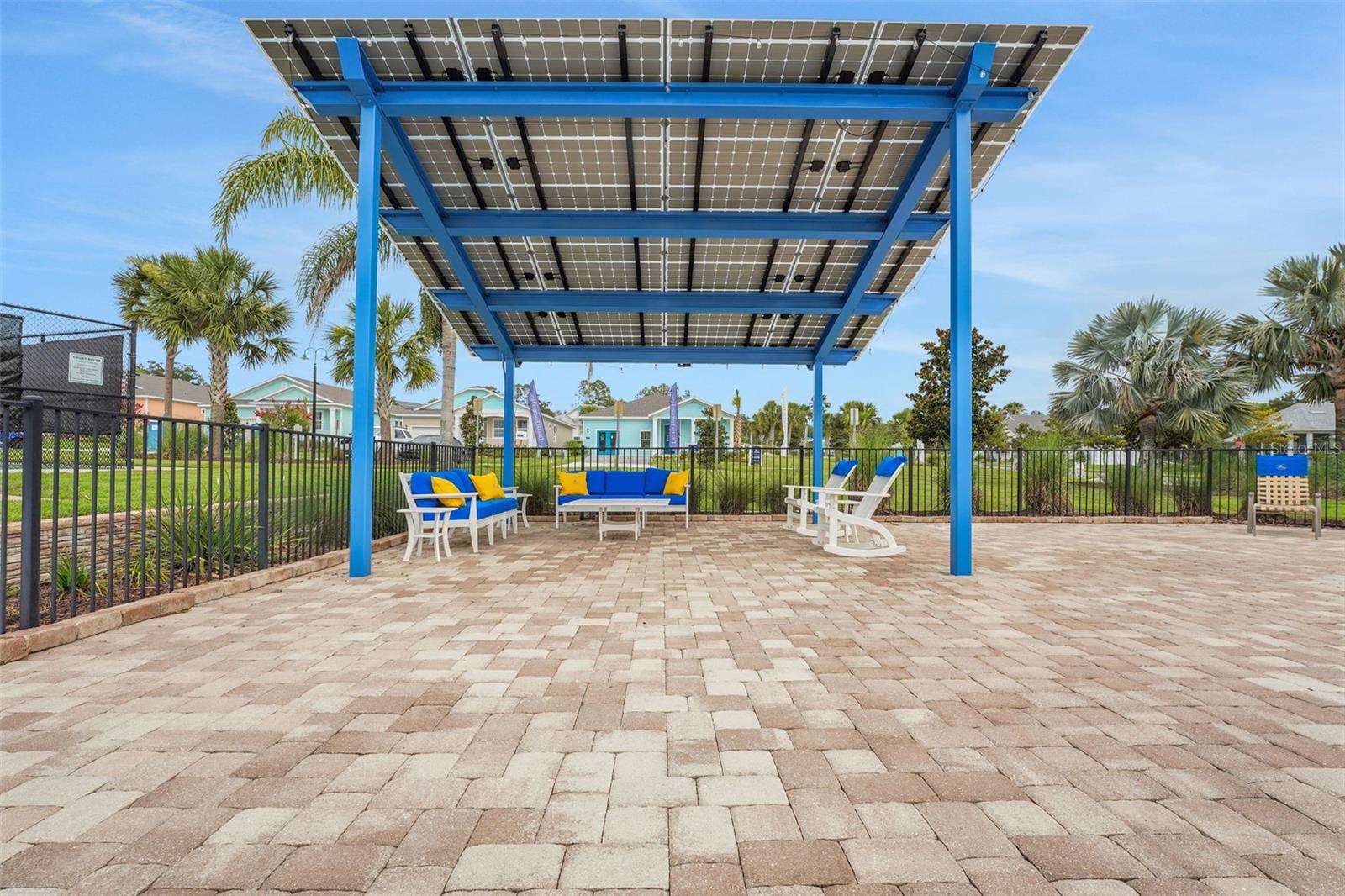 999 FIESTA KEY CIR, LADY LAKE, FL — photo 84