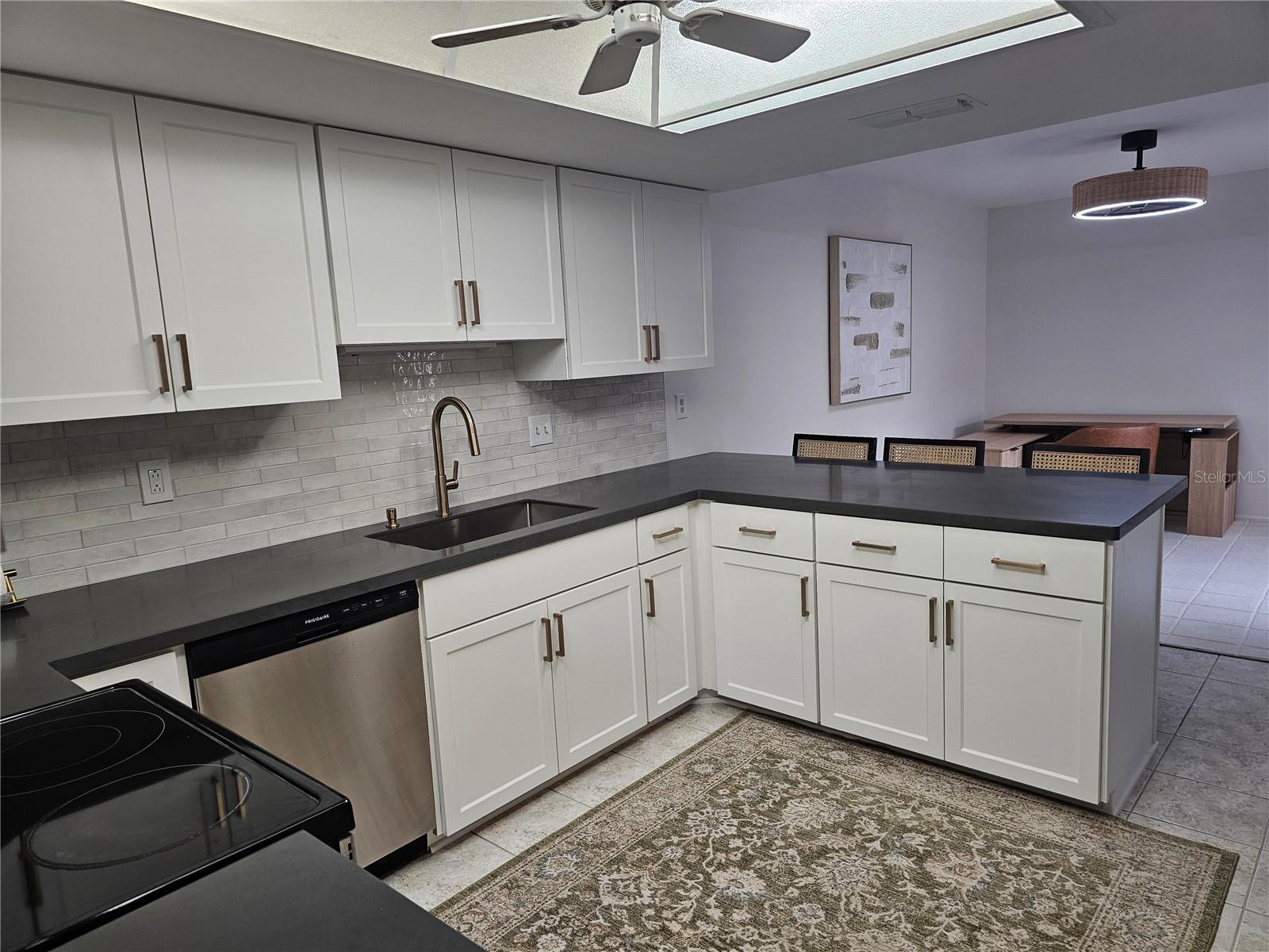 4408 LA JOLLA DR #19A, BRADENTON, FL — photo 11