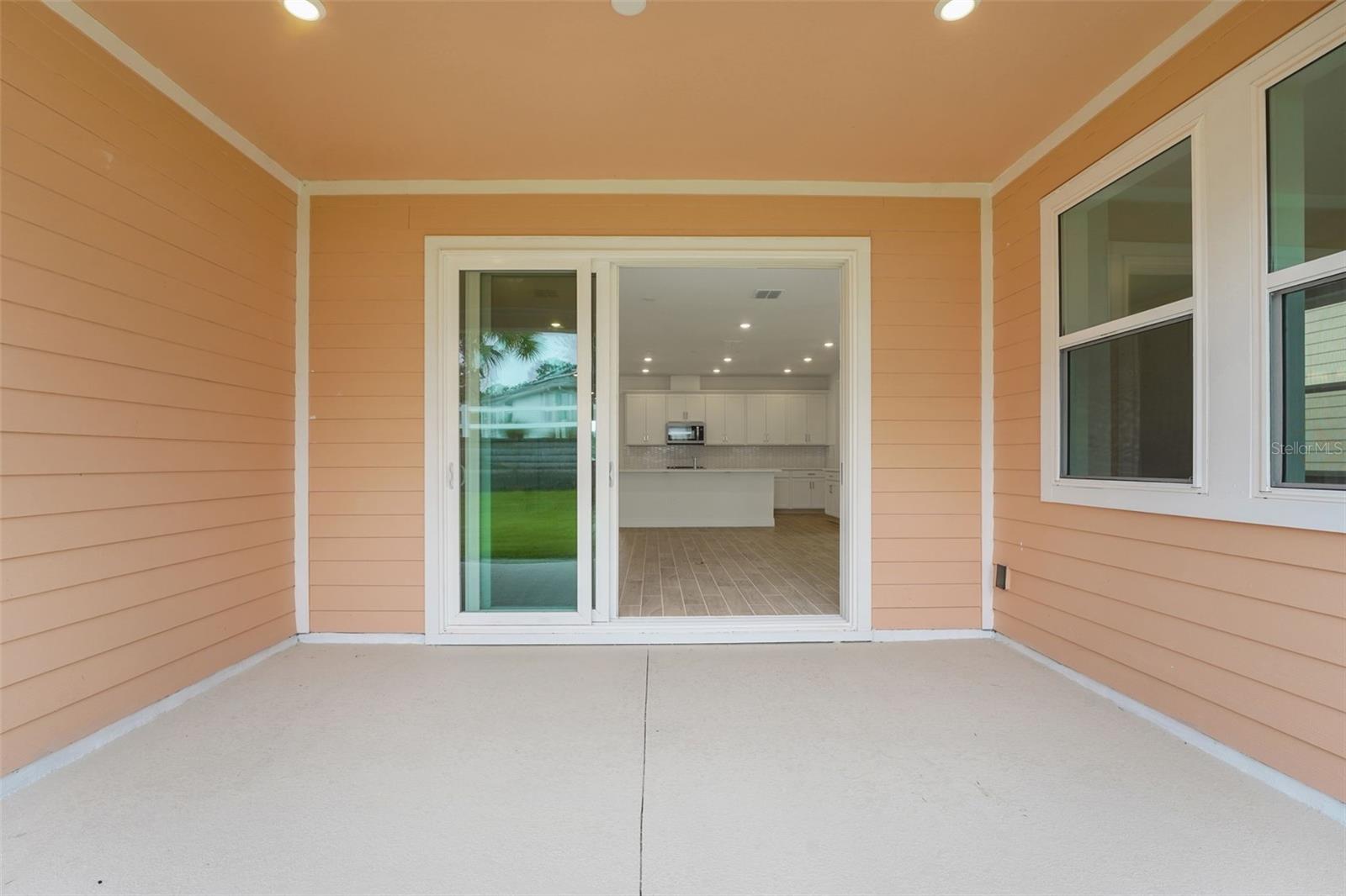 987 FIESTA KEY CIR, LADY LAKE, FL — photo 18