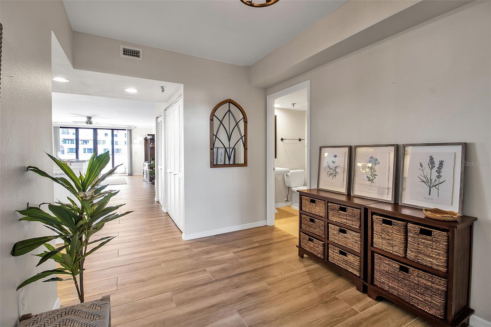 1485 GULF OF MEXICO DR #303, LONGBOAT KEY, FL — photo 4