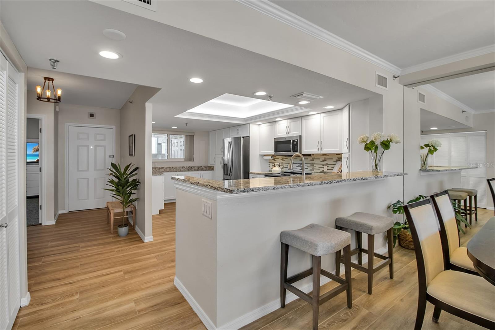 1485 GULF OF MEXICO DR #303, LONGBOAT KEY, FL — photo 9