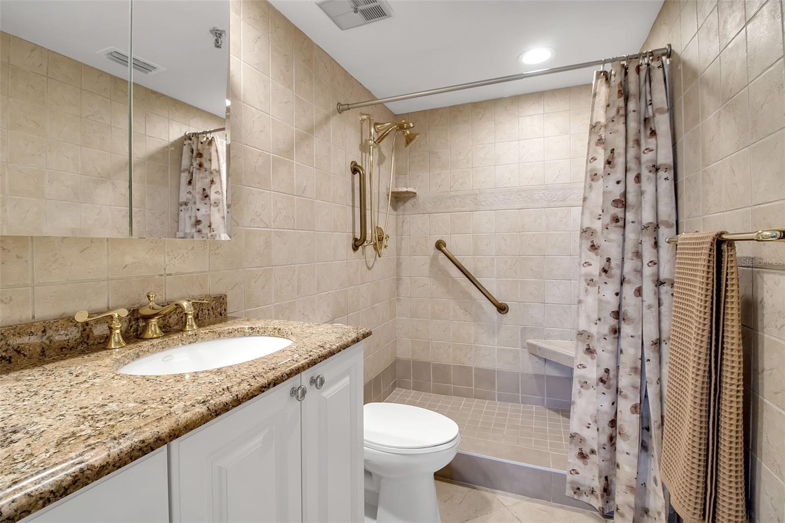 1485 GULF OF MEXICO DR #303, LONGBOAT KEY, FL — photo 21