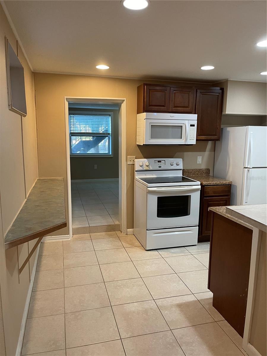 206 OSCEOLA AVE, EUSTIS, FL — photo 9