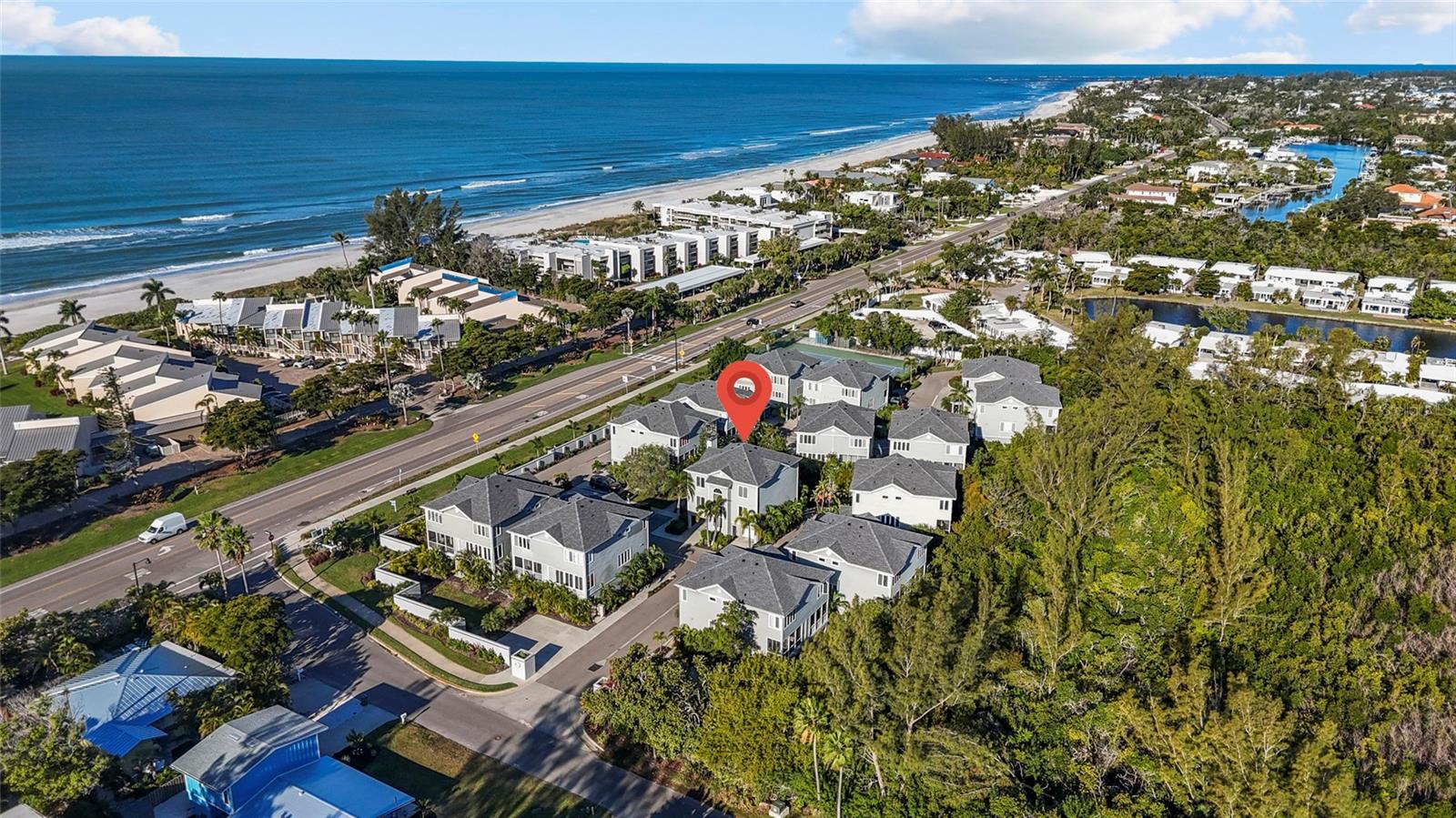 515 FOREST WAY, LONGBOAT KEY, FL — photo 3