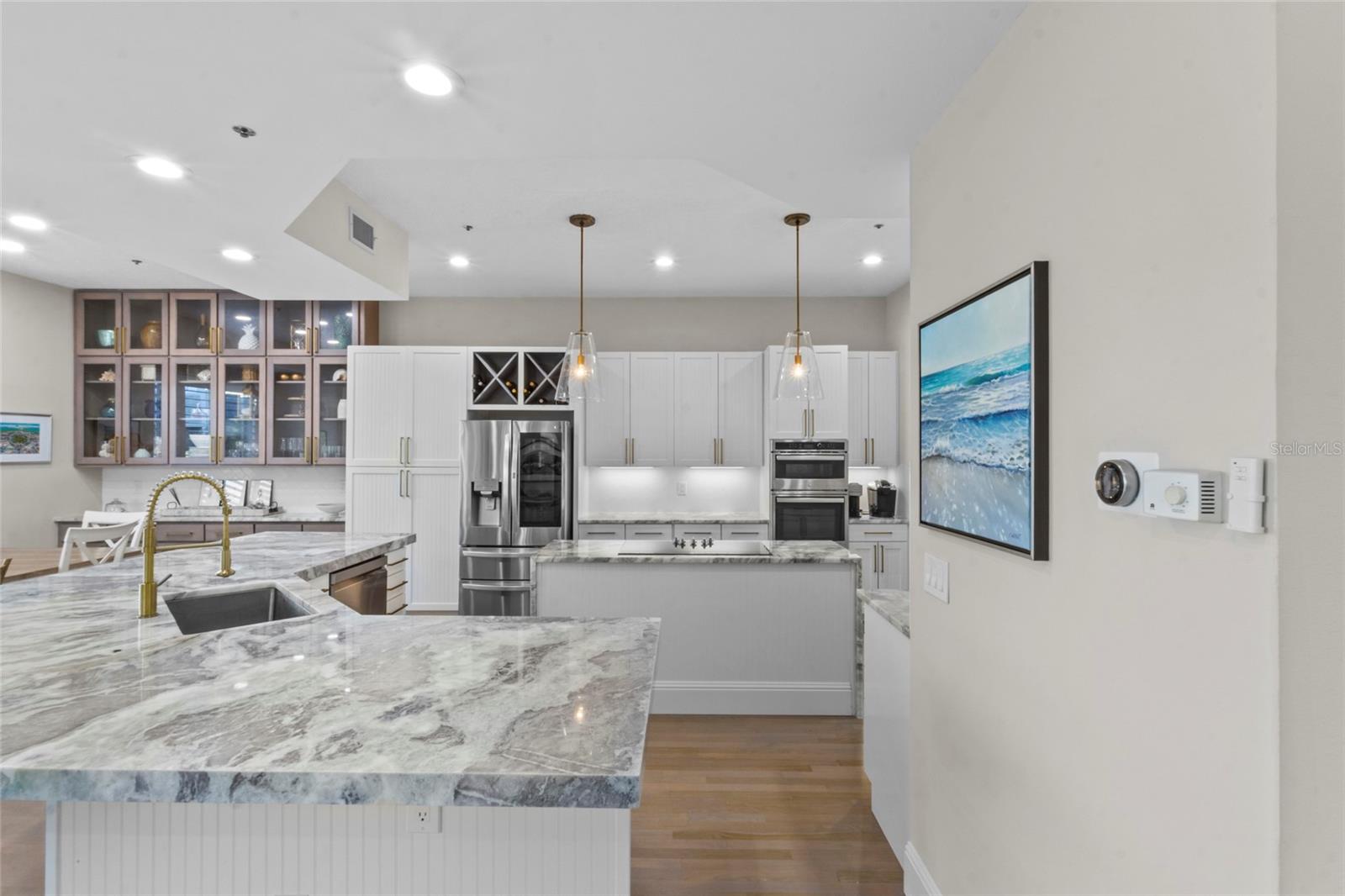 515 FOREST WAY, LONGBOAT KEY, FL — photo 14