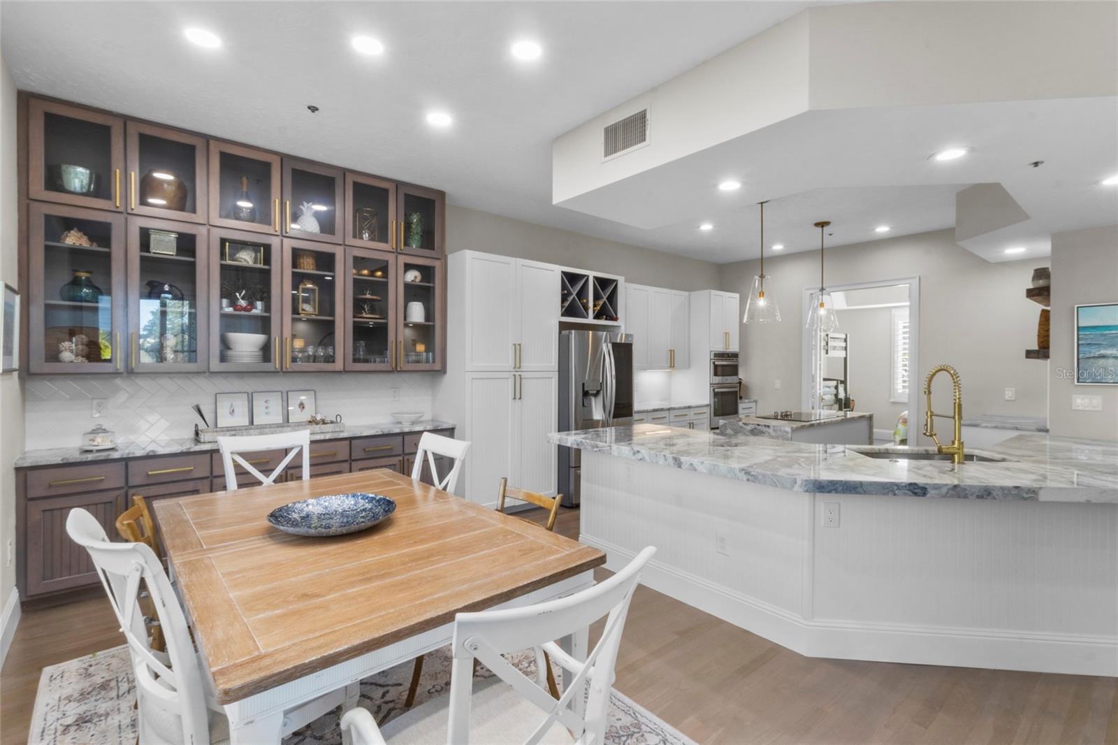515 FOREST WAY, LONGBOAT KEY, FL — photo 15