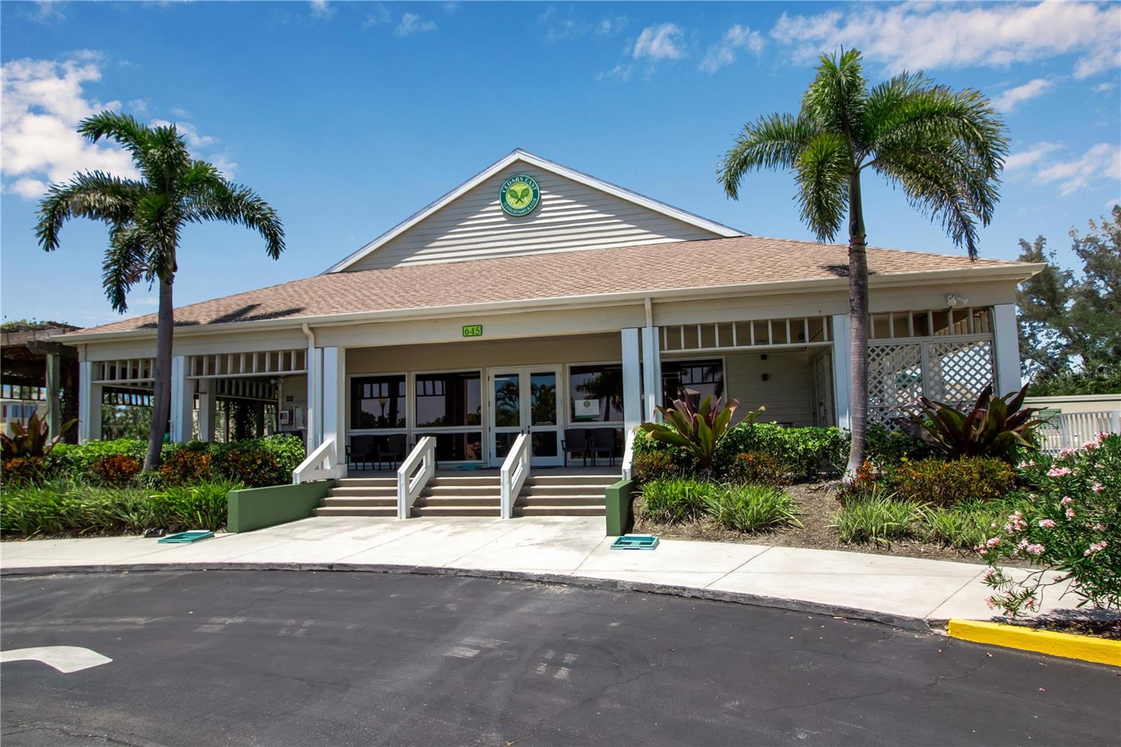 515 FOREST WAY, LONGBOAT KEY, FL — photo 47