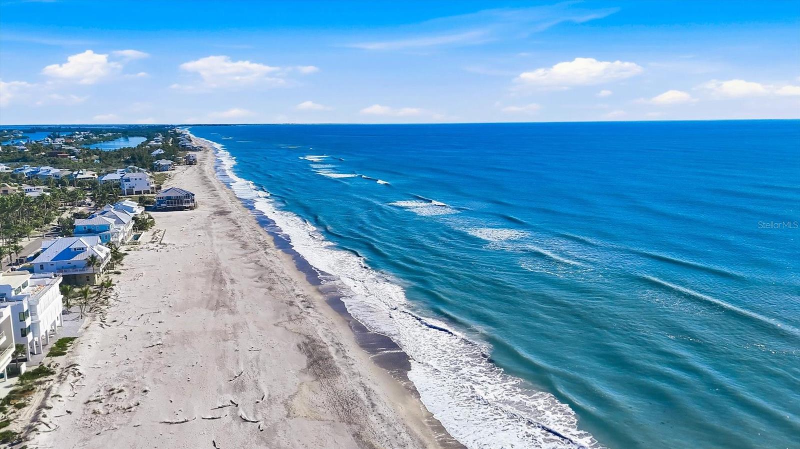 390 N GULF BLVD, PLACIDA, FL — photo 9