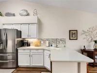 25233 LOST OAK CIR — photo 18