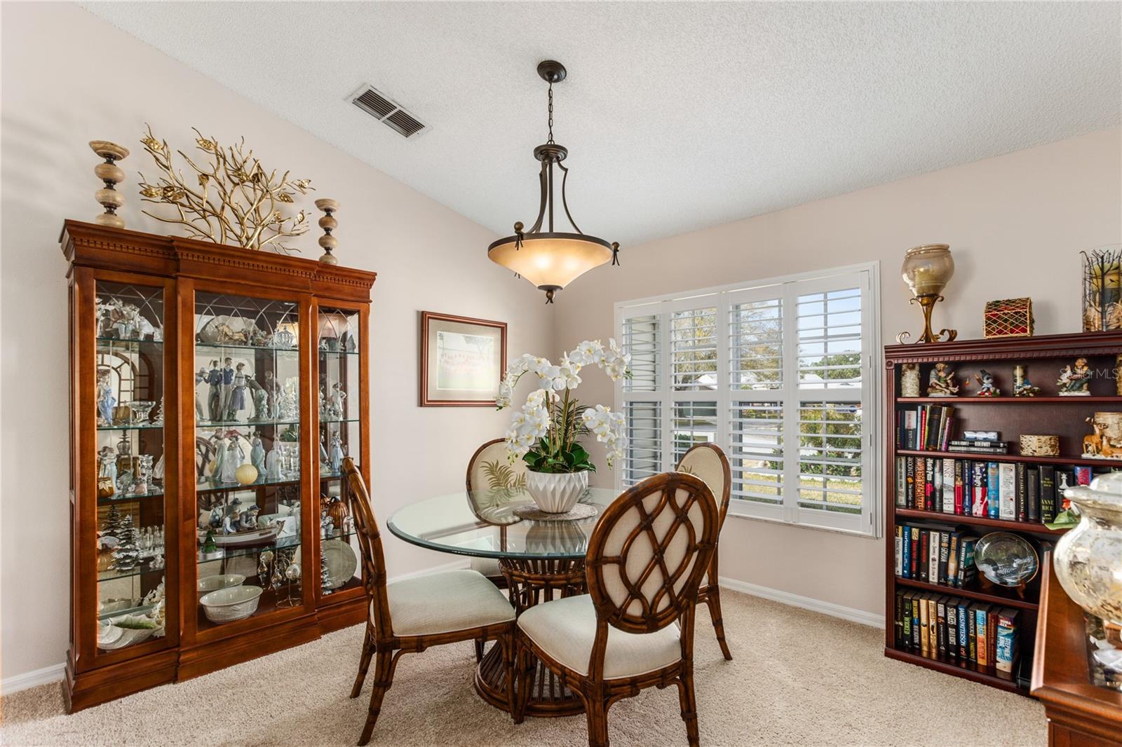 25233 LOST OAK CIR, LEESBURG, FL — photo 35