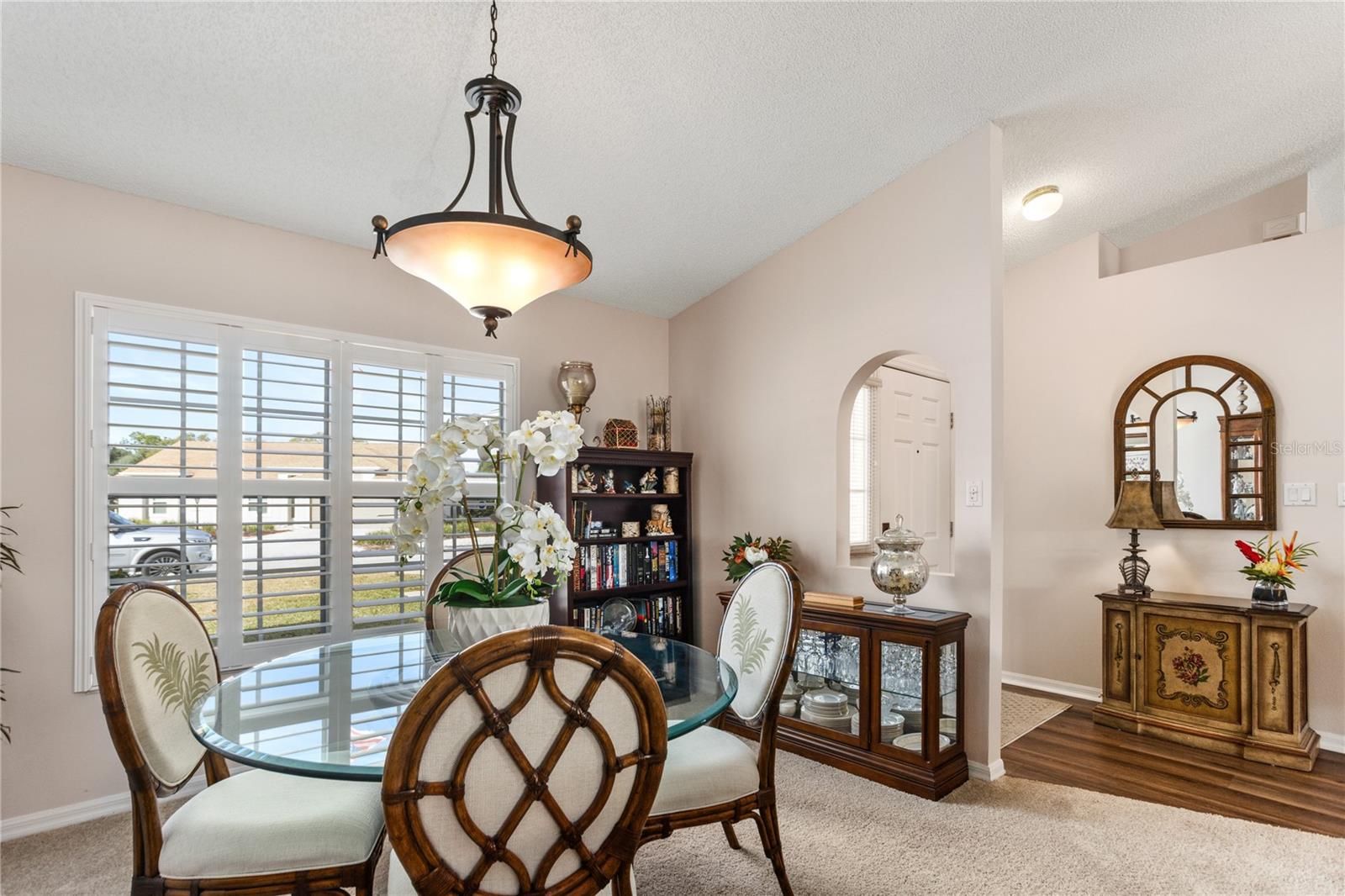 25233 LOST OAK CIR, LEESBURG, FL — photo 38