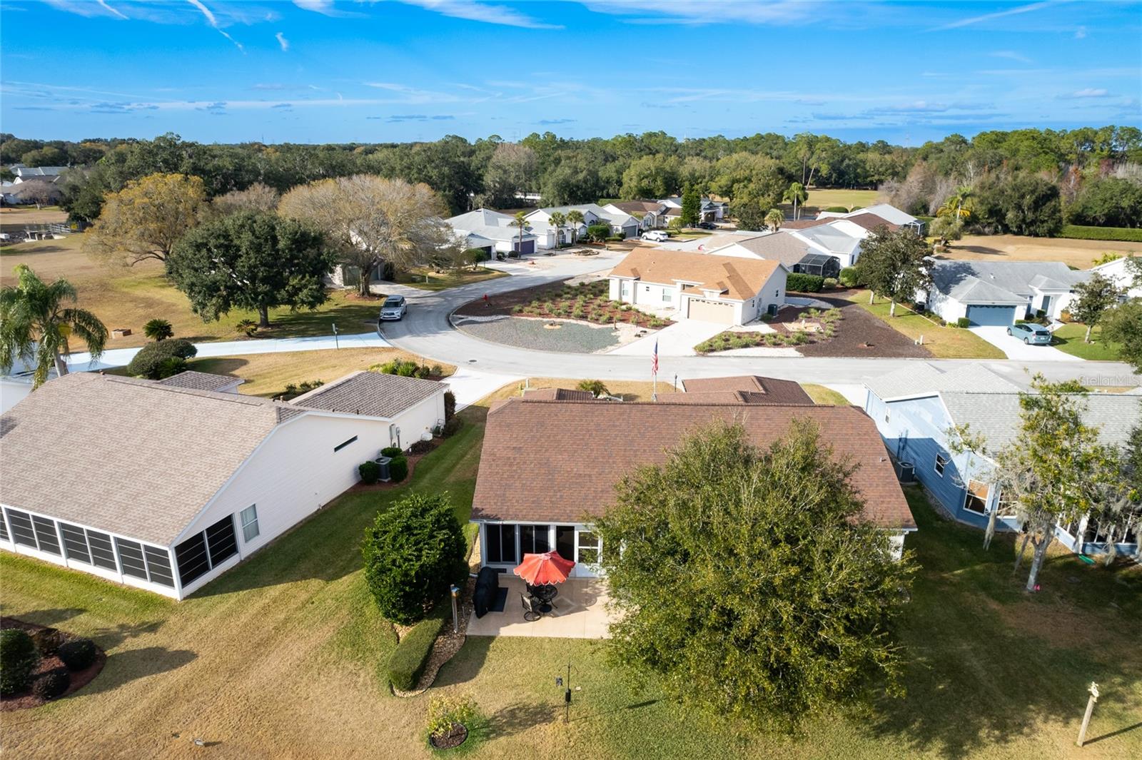 25233 LOST OAK CIR, LEESBURG, FL — photo 87