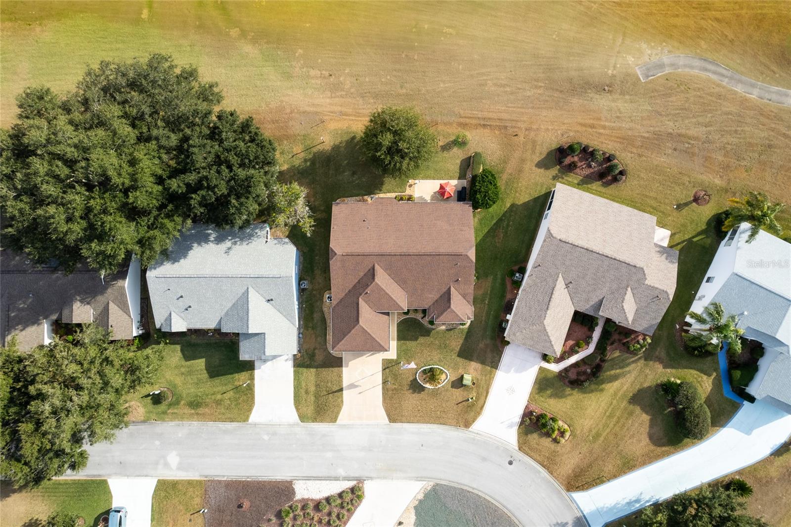 25233 LOST OAK CIR, LEESBURG, FL — photo 90