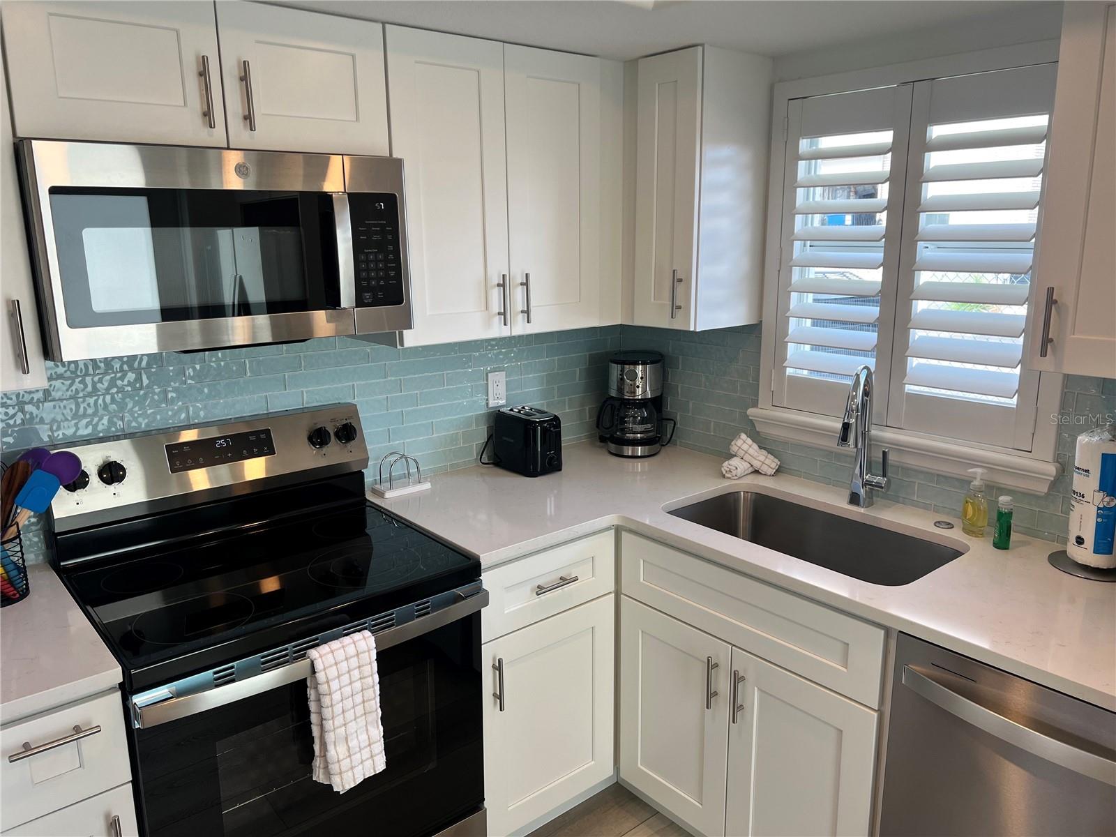 6154 MIDNIGHT PASS RD #A15, SARASOTA, FL — photo 19