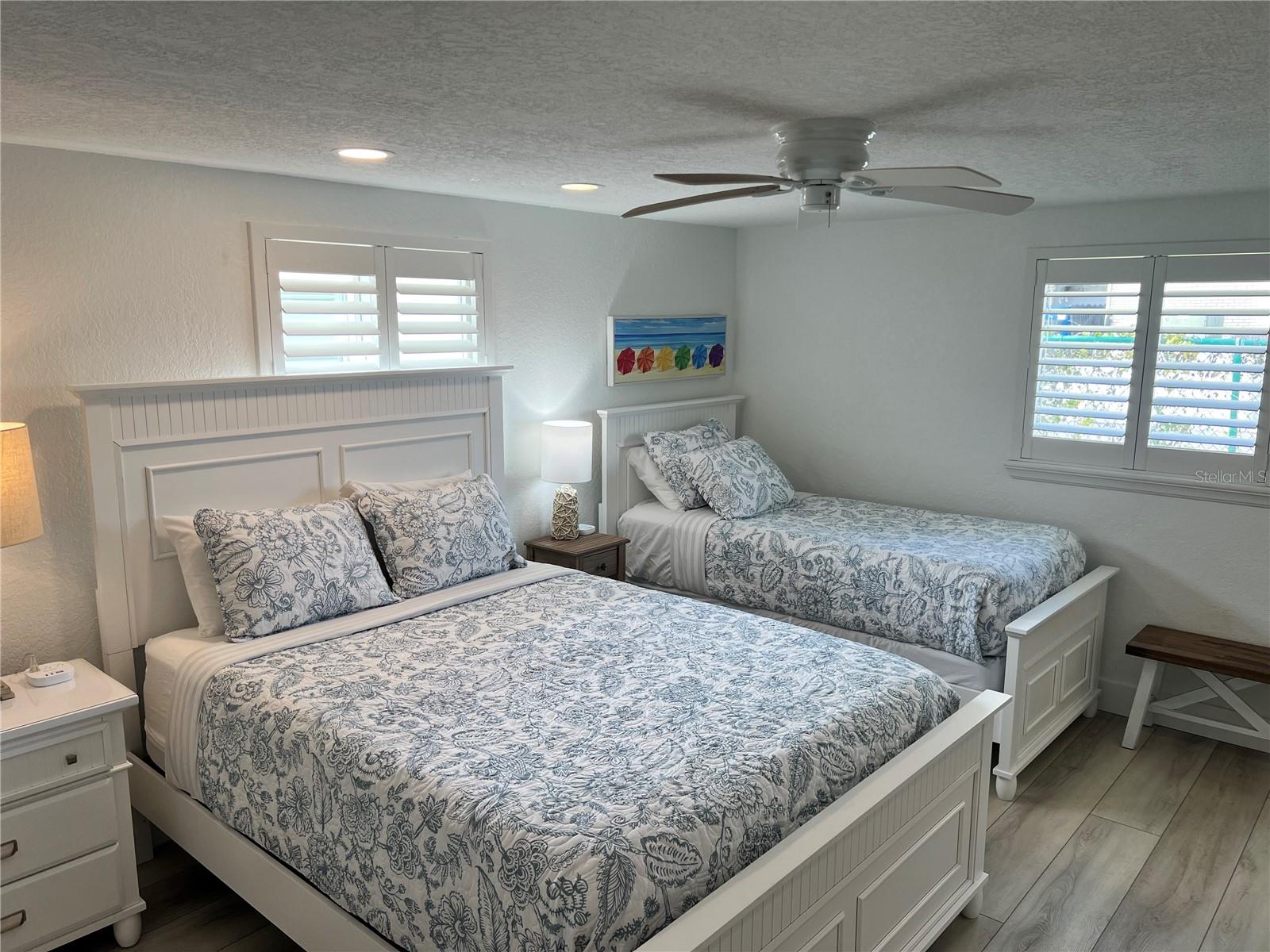 6154 MIDNIGHT PASS RD #A15, SARASOTA, FL — photo 33