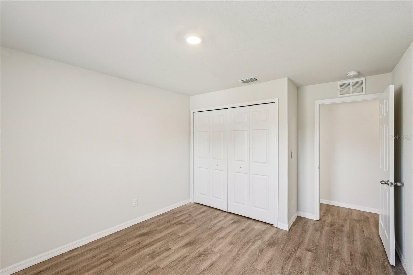 1137 NW 20TH AVE, CAPE CORAL, FL — photo 14