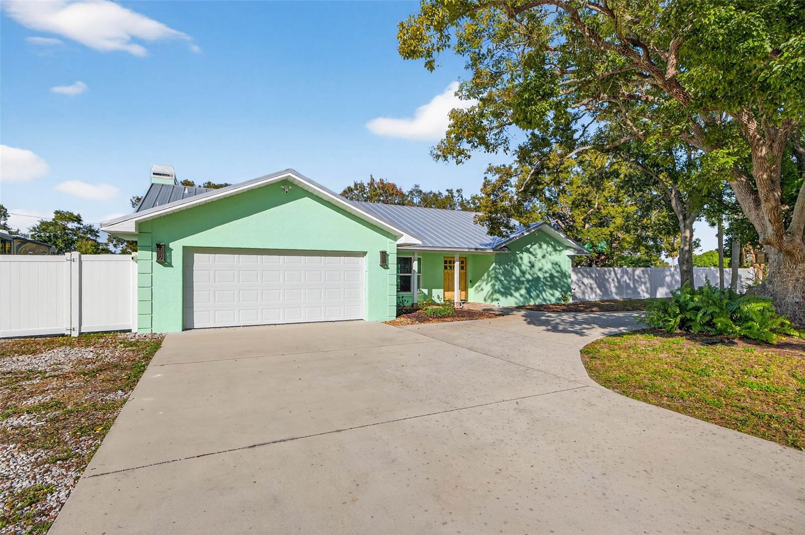 11945 74TH AVE, SEMINOLE, FL — photo 7