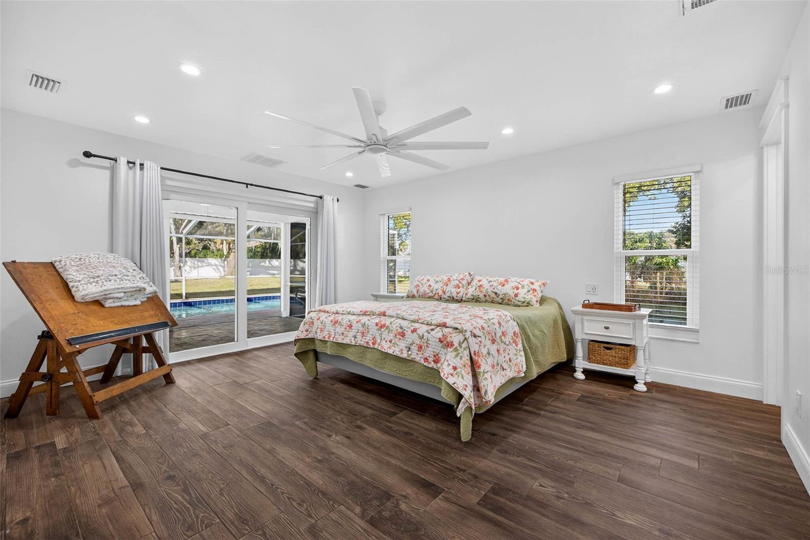11945 74TH AVE, SEMINOLE, FL — photo 28