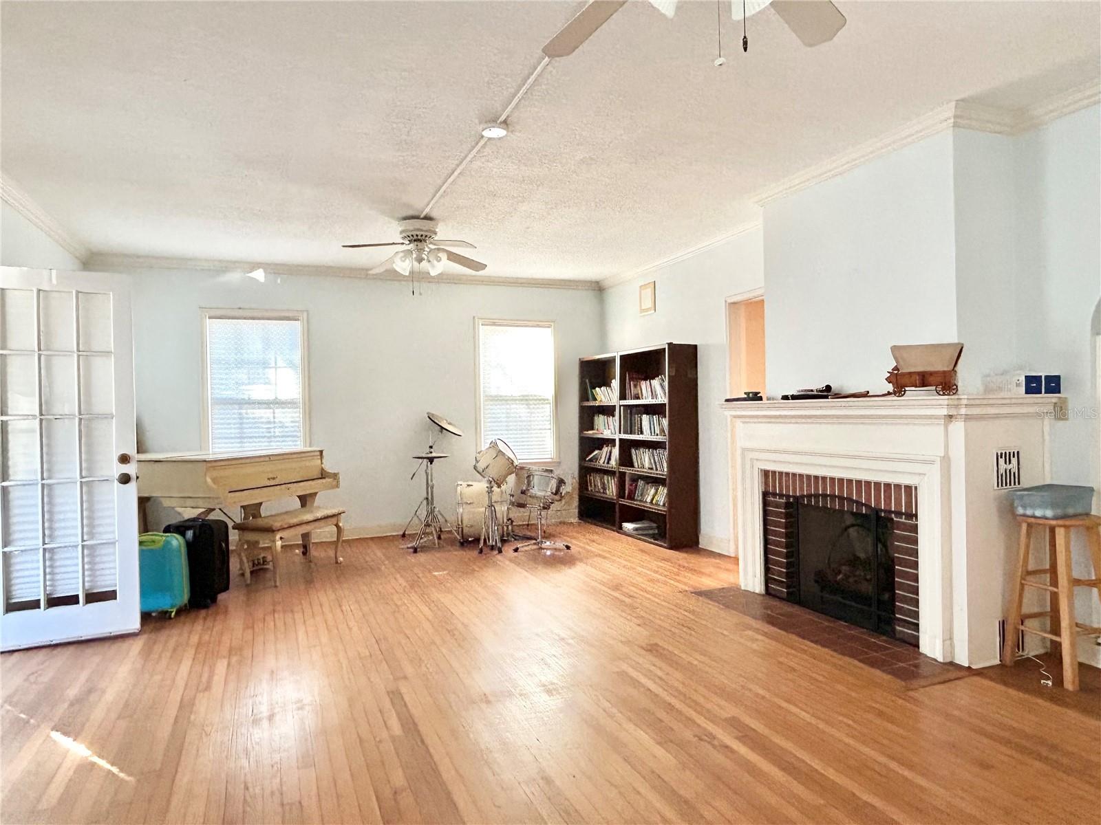 1105 HERNDON ST, LEESBURG, FL — photo 4