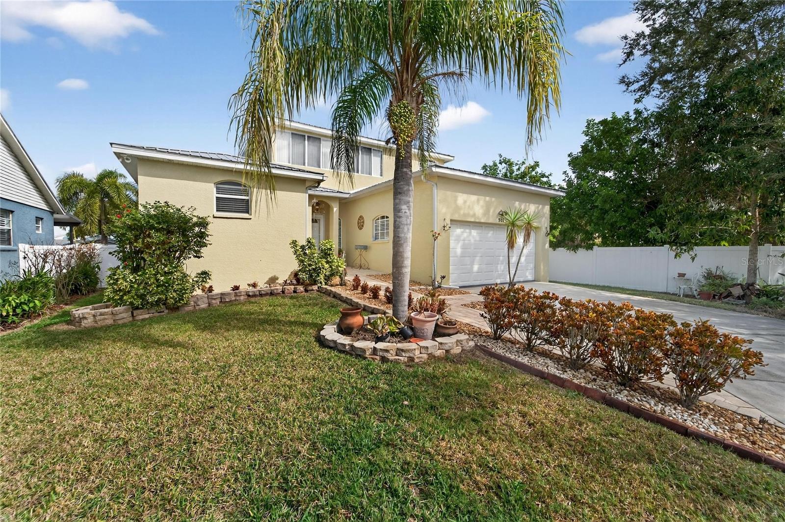 901 SHAGOS DR, APOLLO BEACH, FL
