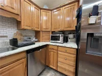 515 MIDWAY DR #A — photo 28
