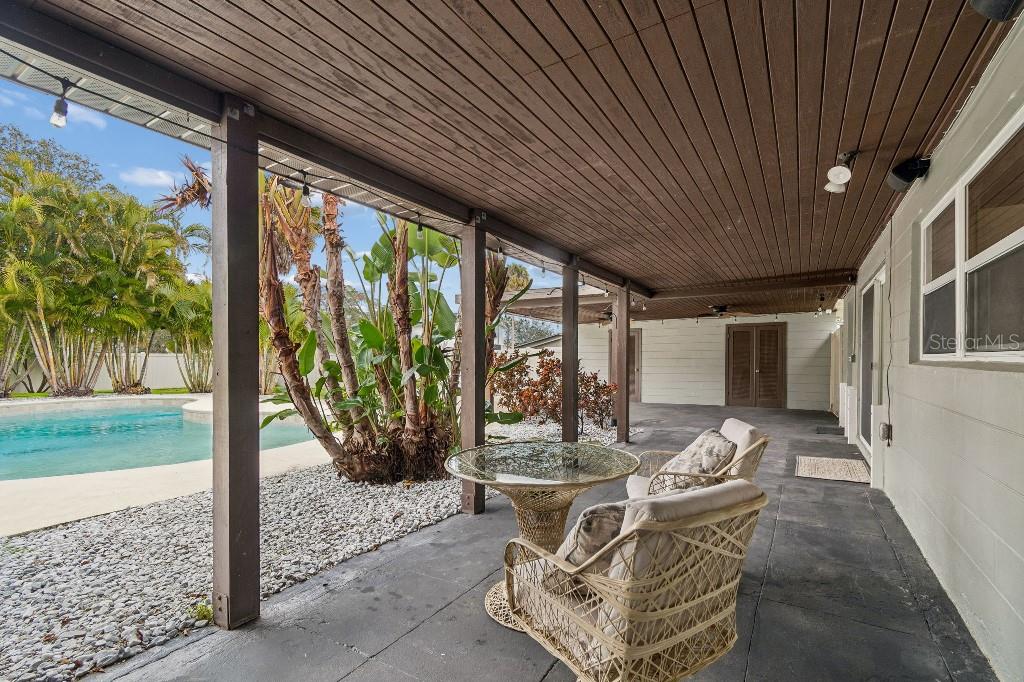 4601 VENETIAN BLVD NE, ST PETERSBURG, FL — photo 17