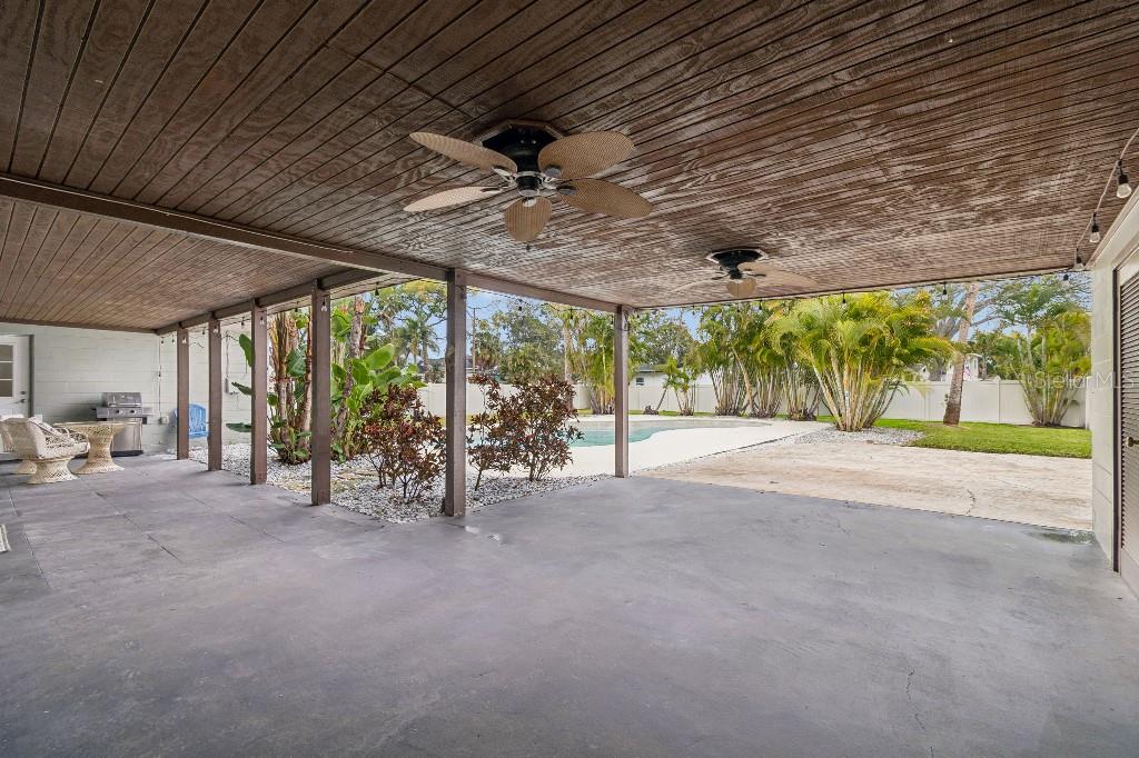 4601 VENETIAN BLVD NE, ST PETERSBURG, FL — photo 18
