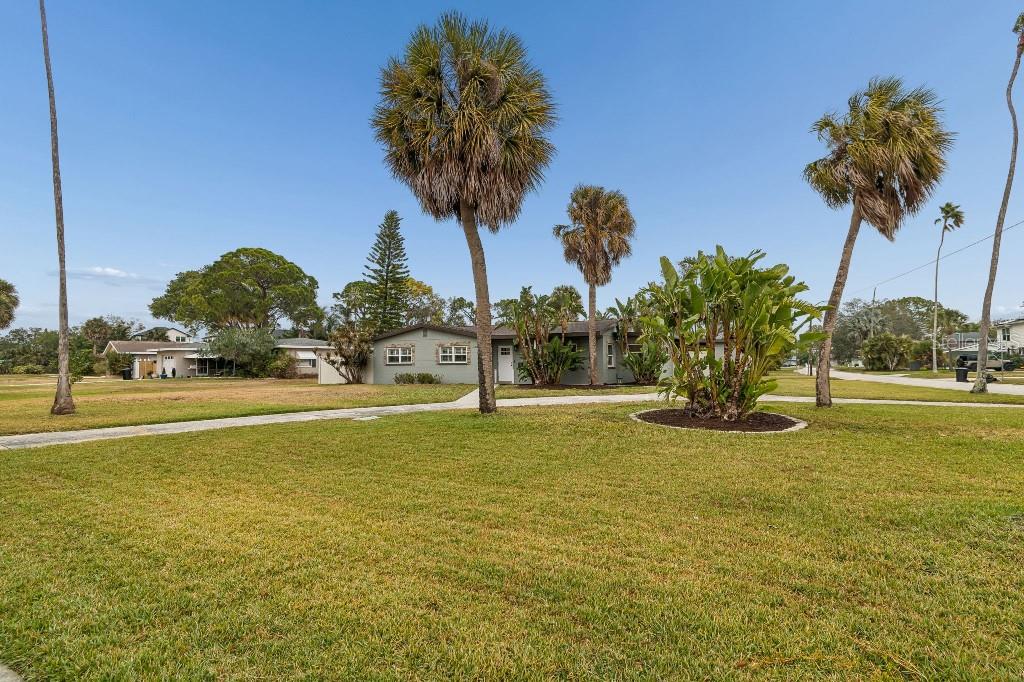 4601 VENETIAN BLVD NE, ST PETERSBURG, FL — photo 26