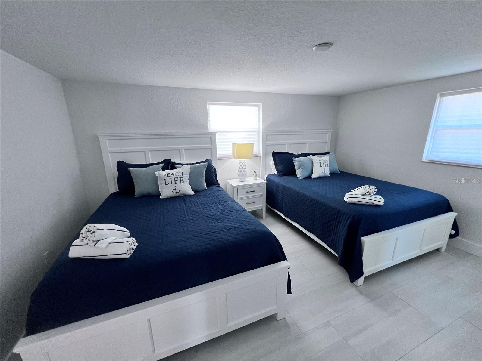 6154 MIDNIGHT PASS RD #B06, SARASOTA, FL — photo 27
