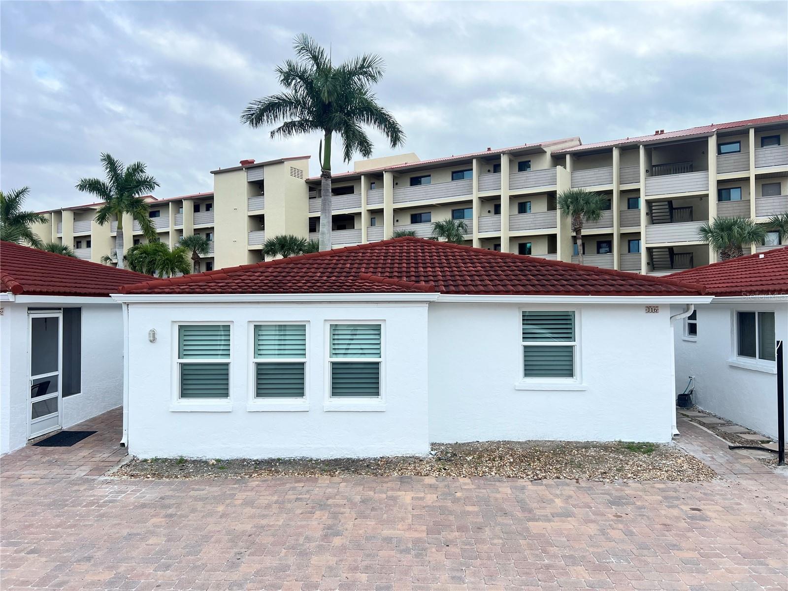6154 MIDNIGHT PASS RD #D16, SARASOTA, FL