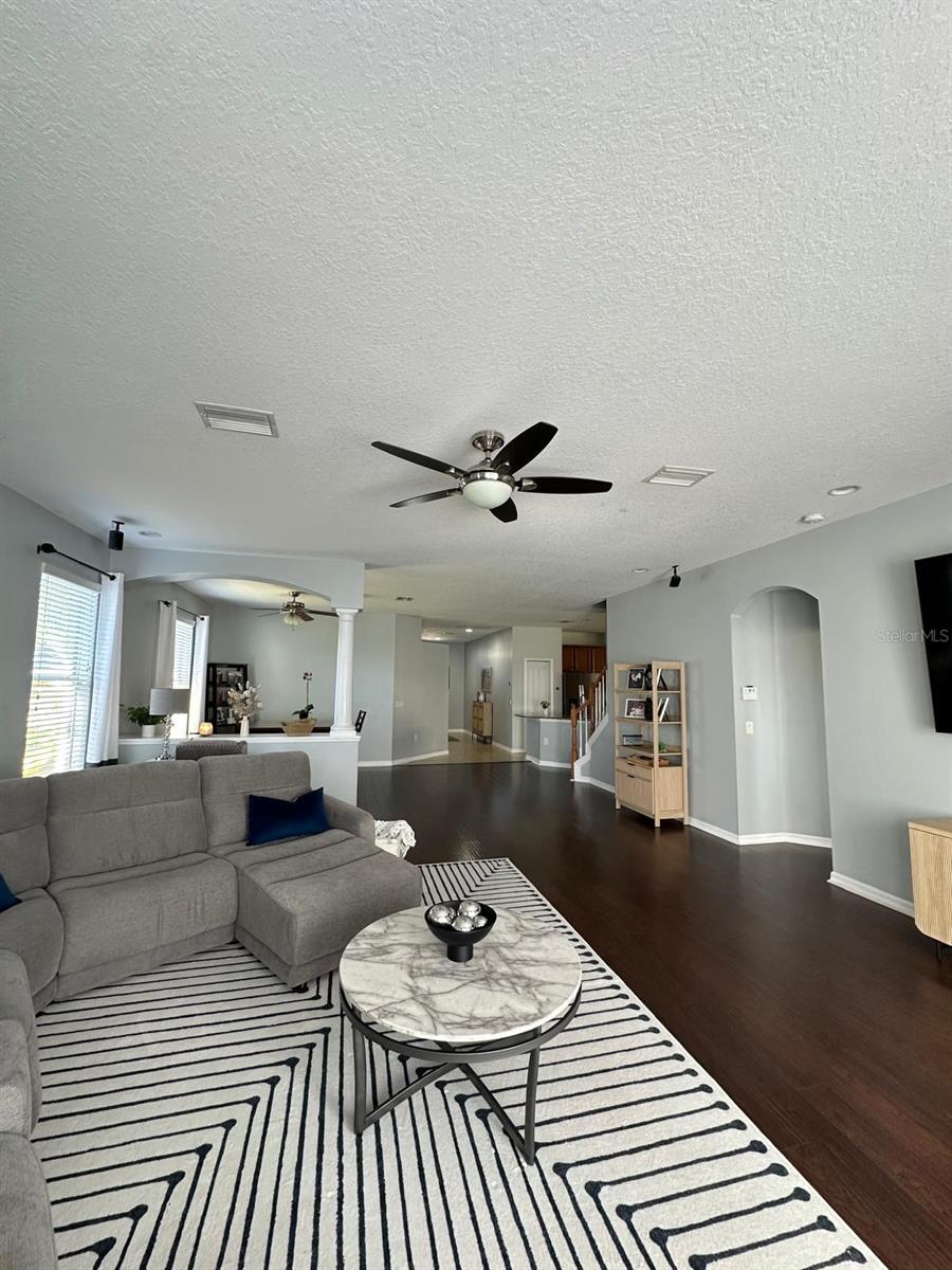 32029 GARDEN ALCOVE LOOP, WESLEY CHAPEL, FL — photo 4