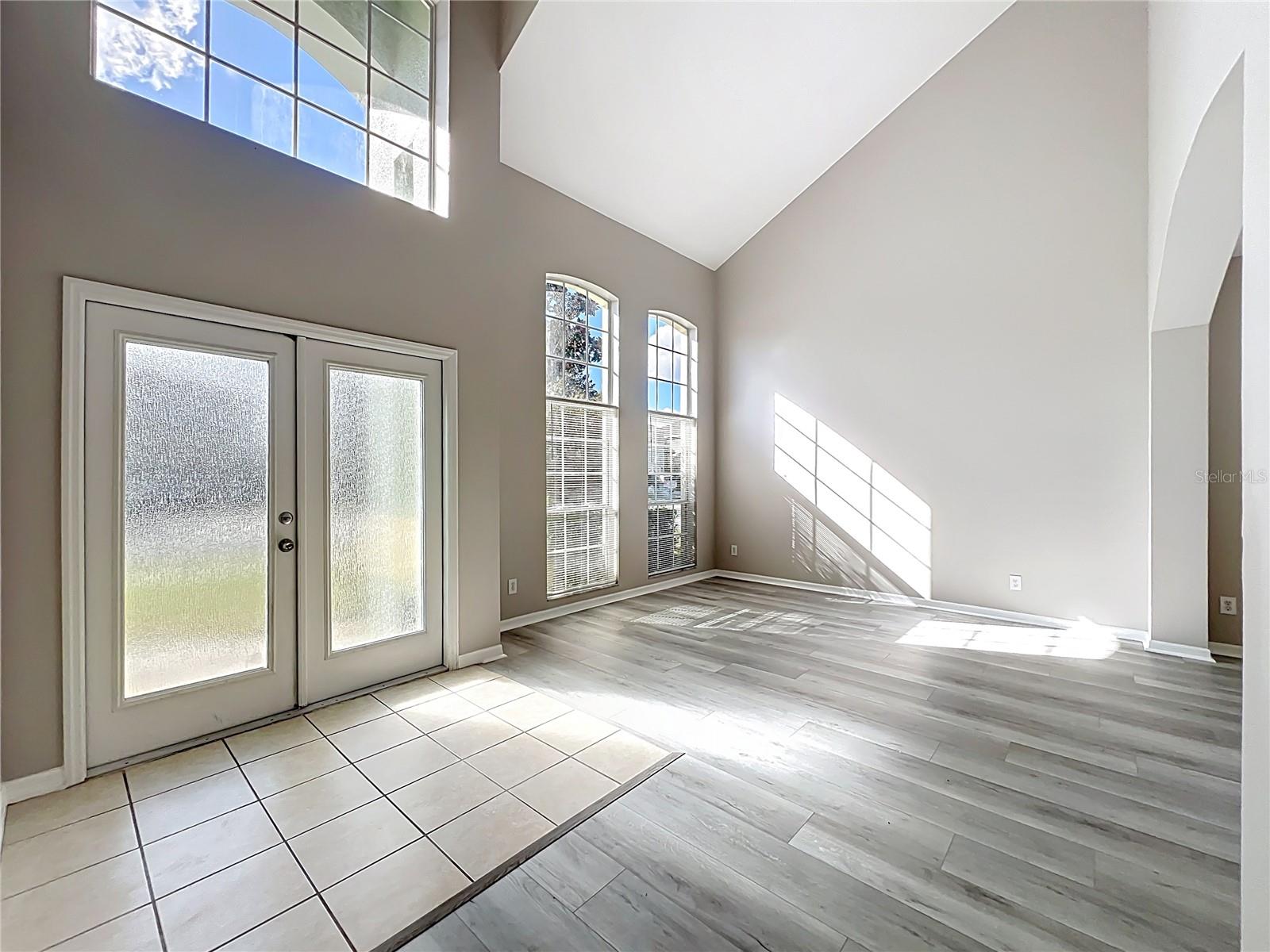 33411 TERRAGONA DR, SORRENTO, FL — photo 5