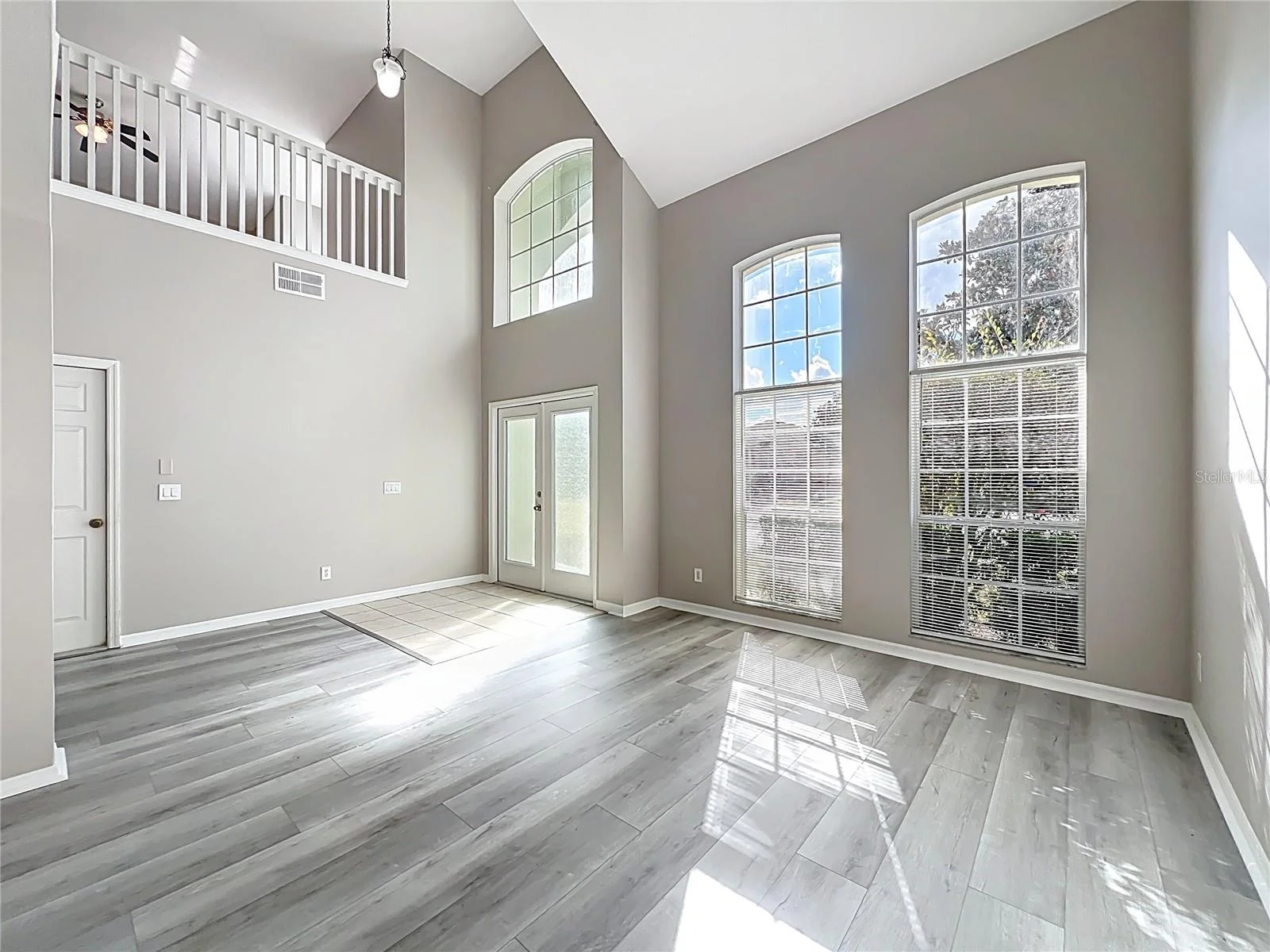 33411 TERRAGONA DR, SORRENTO, FL — photo 14