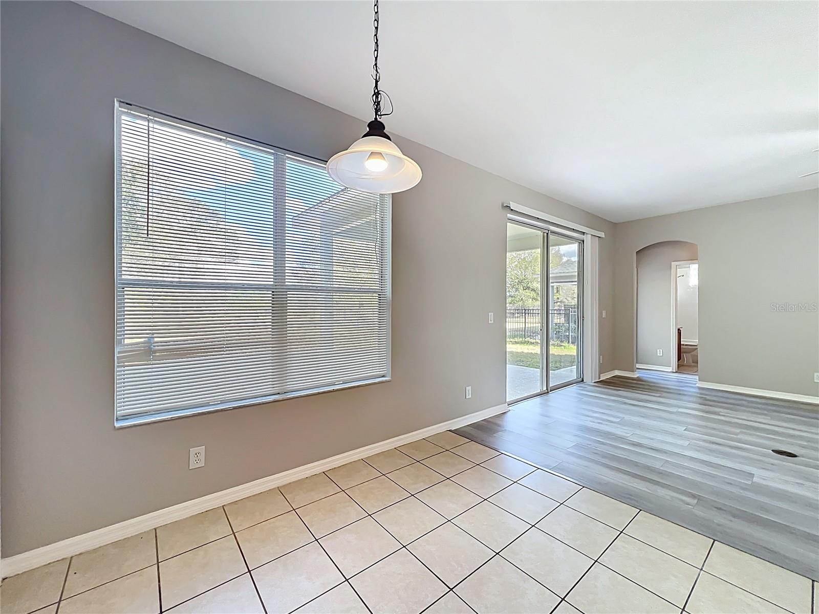 33411 TERRAGONA DR, SORRENTO, FL — photo 32