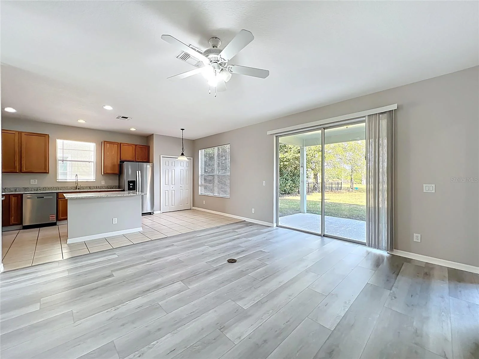 33411 TERRAGONA DR, SORRENTO, FL — photo 48