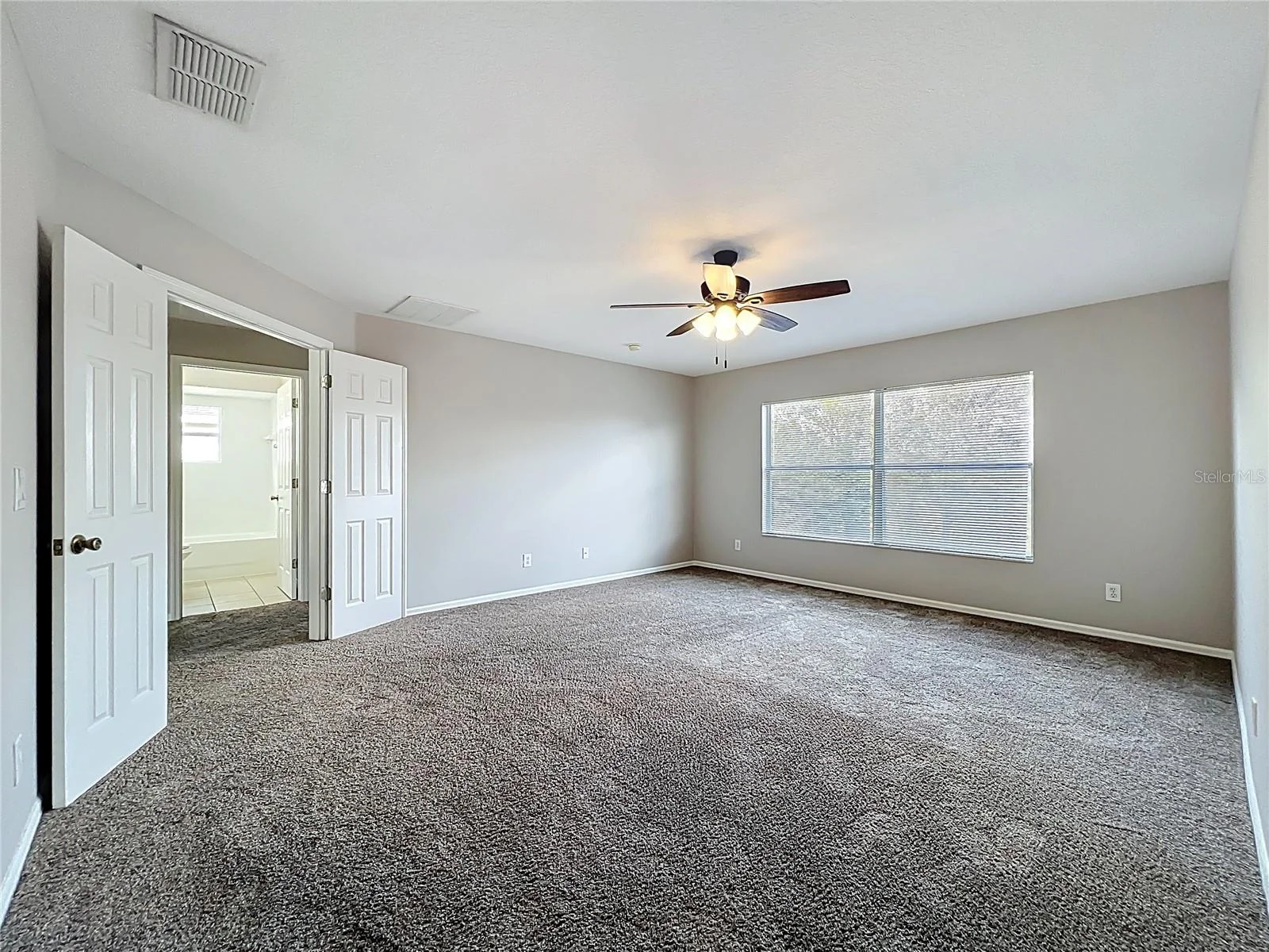33411 TERRAGONA DR, SORRENTO, FL — photo 92
