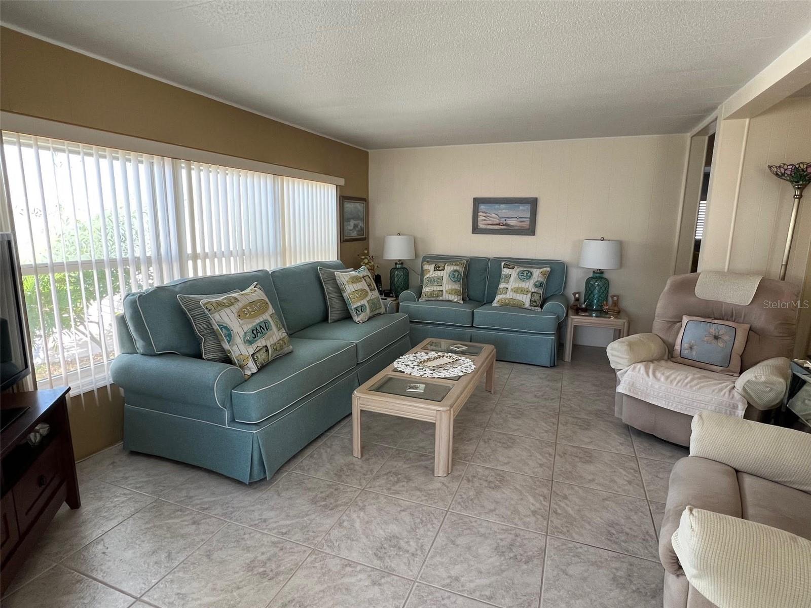 37 PINDO PALM ST W, LARGO, FL — photo 9