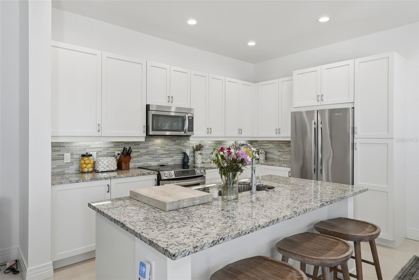 1325 SNELL ISLE BLVD NE #105, ST PETERSBURG, FL — photo 18