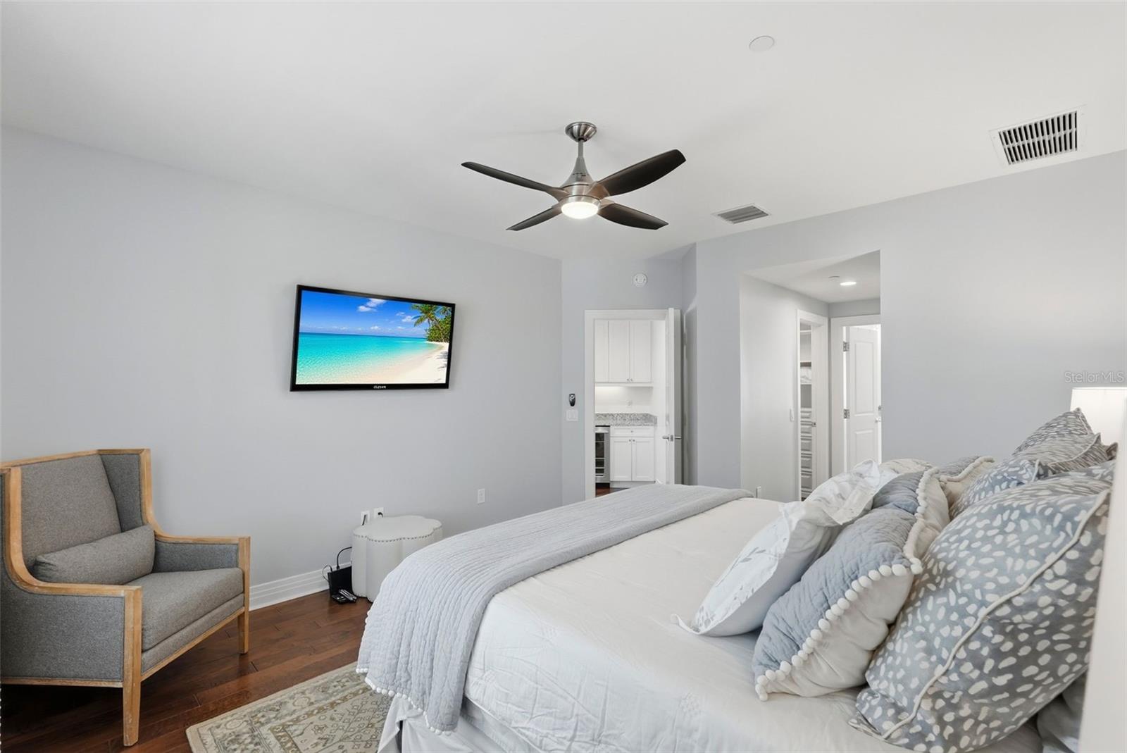 1325 SNELL ISLE BLVD NE #105, ST PETERSBURG, FL — photo 27