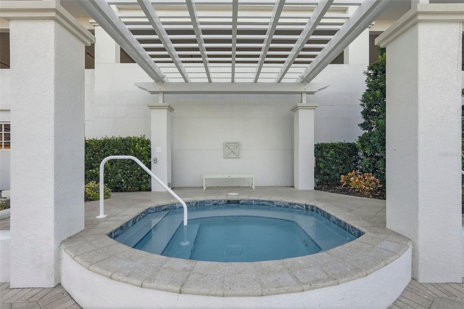 1325 SNELL ISLE BLVD NE #105, ST PETERSBURG, FL — photo 48