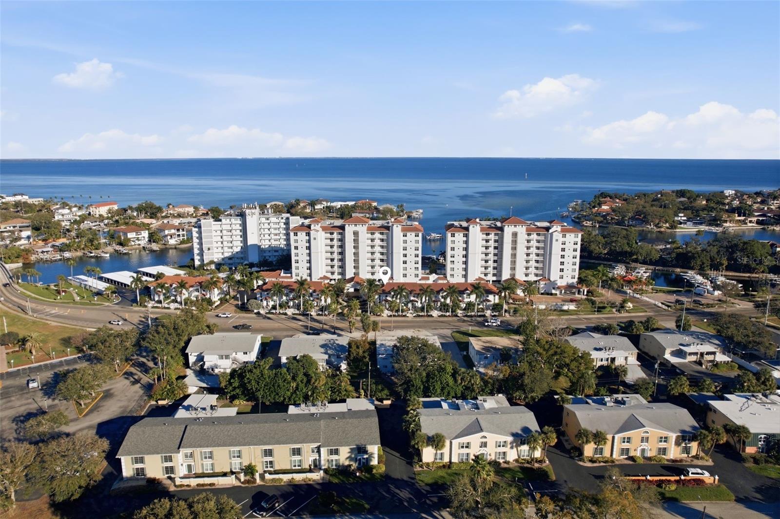 1325 SNELL ISLE BLVD NE #105, ST PETERSBURG, FL — photo 58