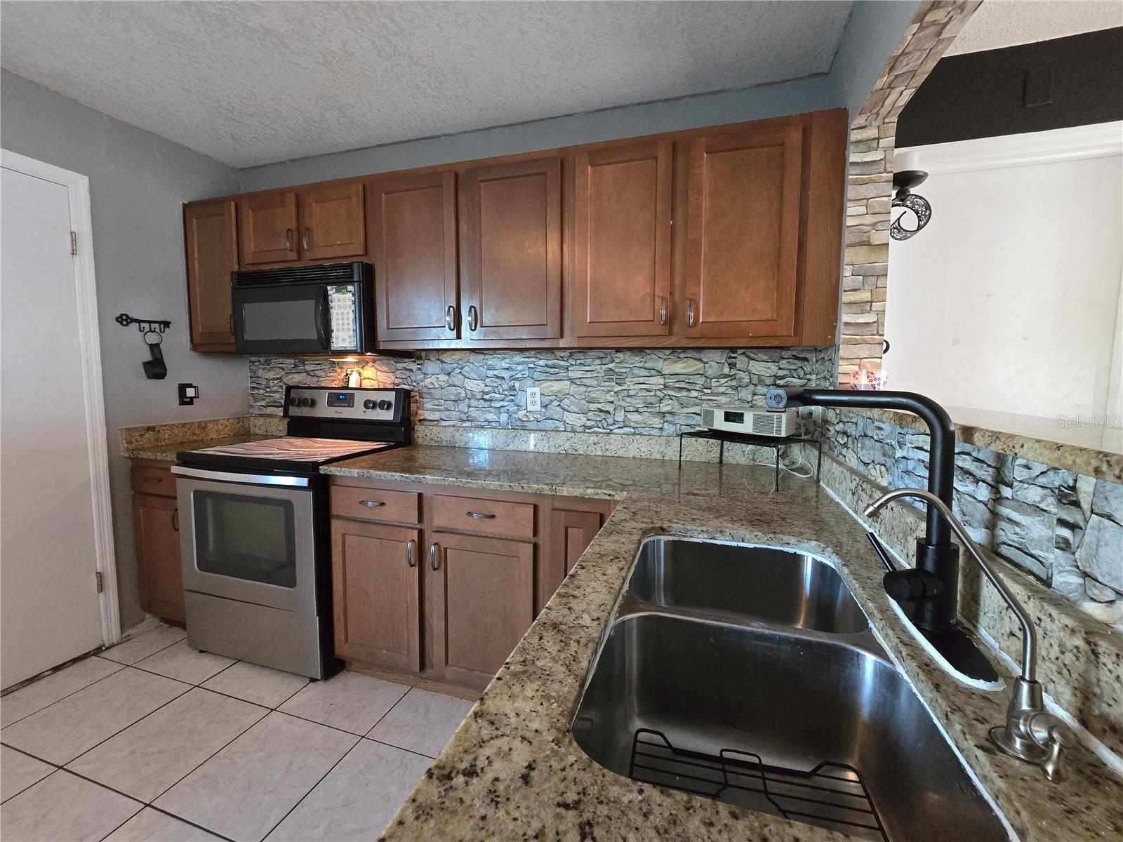 431 CART CT, KISSIMMEE, FL — photo 38