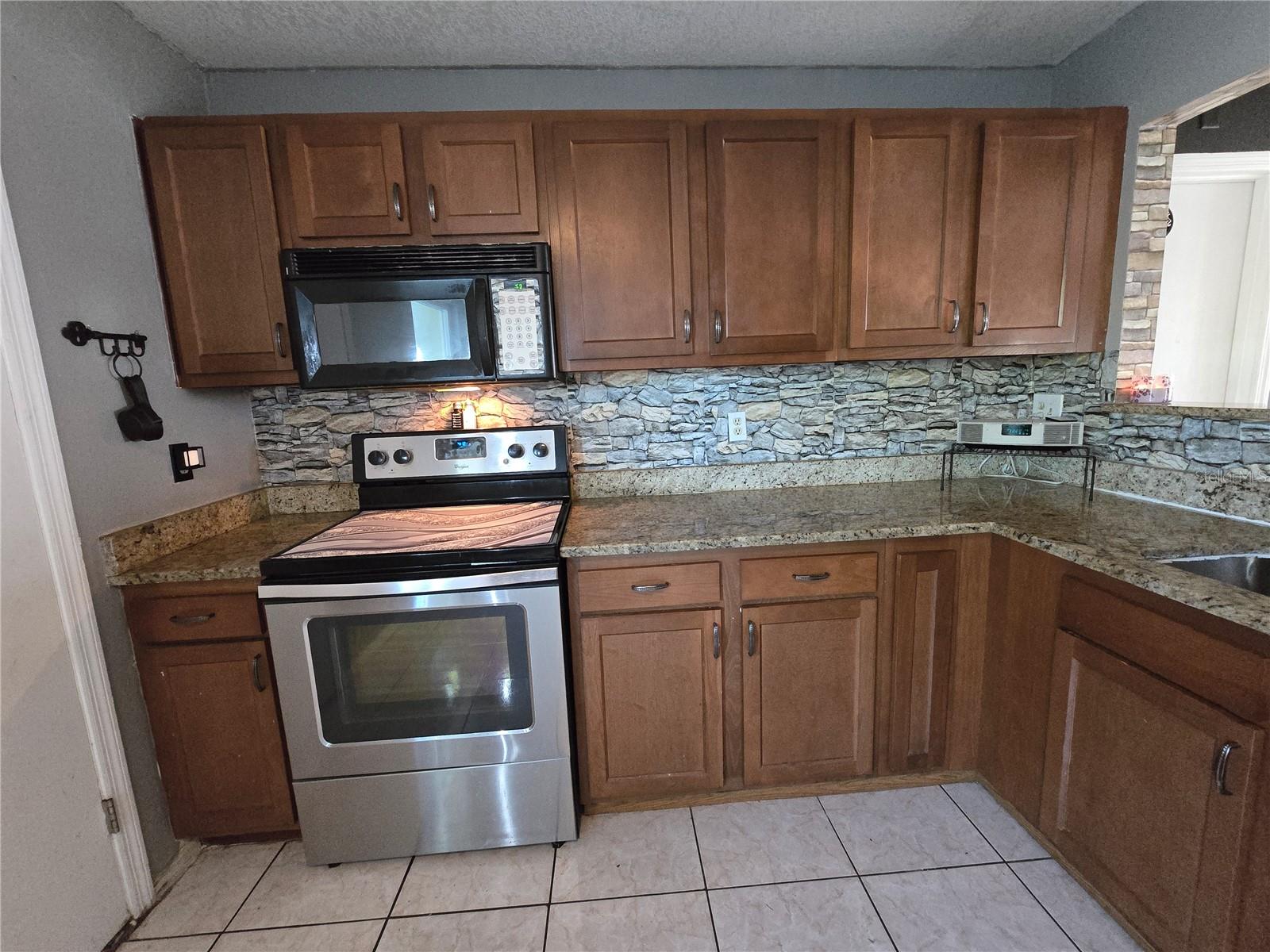 431 CART CT, KISSIMMEE, FL — photo 41