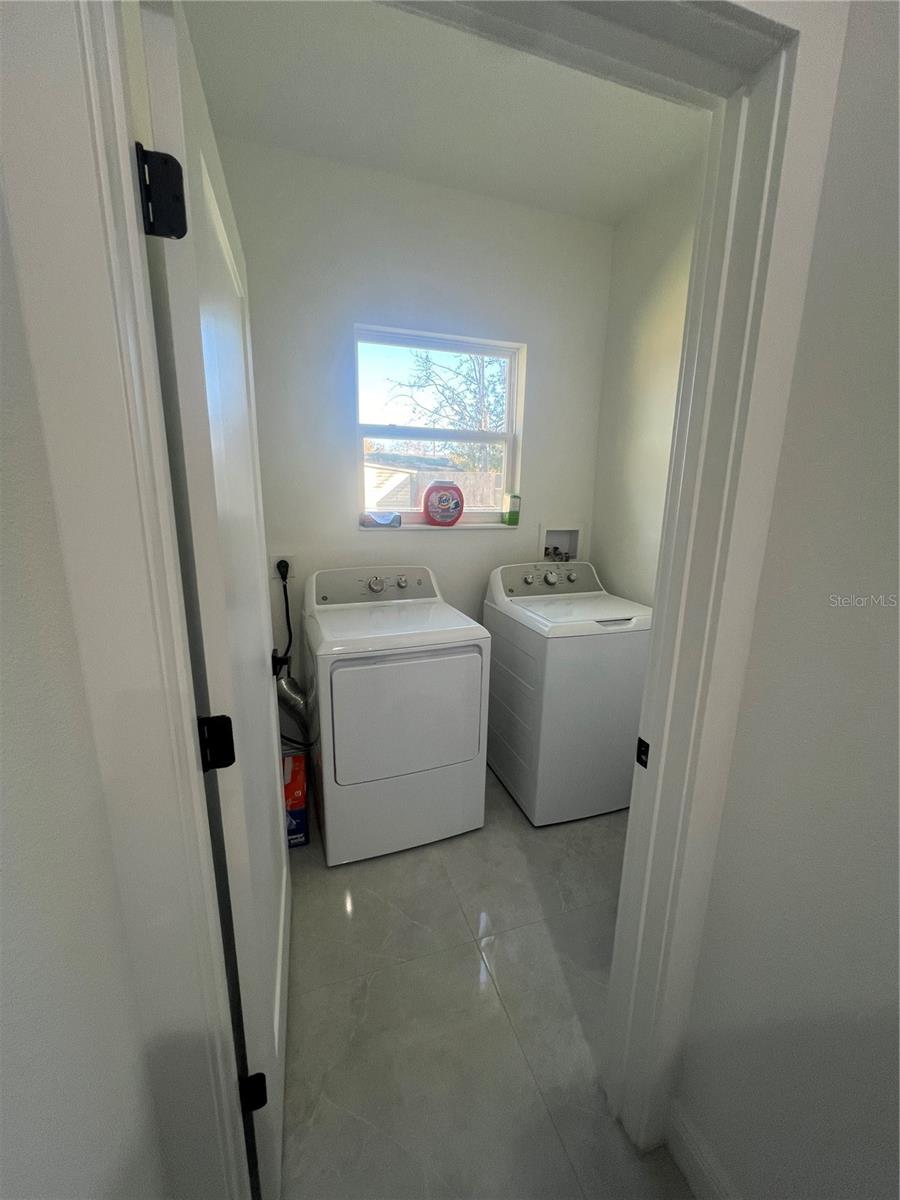 6425 CURTIS ST, ORLANDO, FL — photo 3