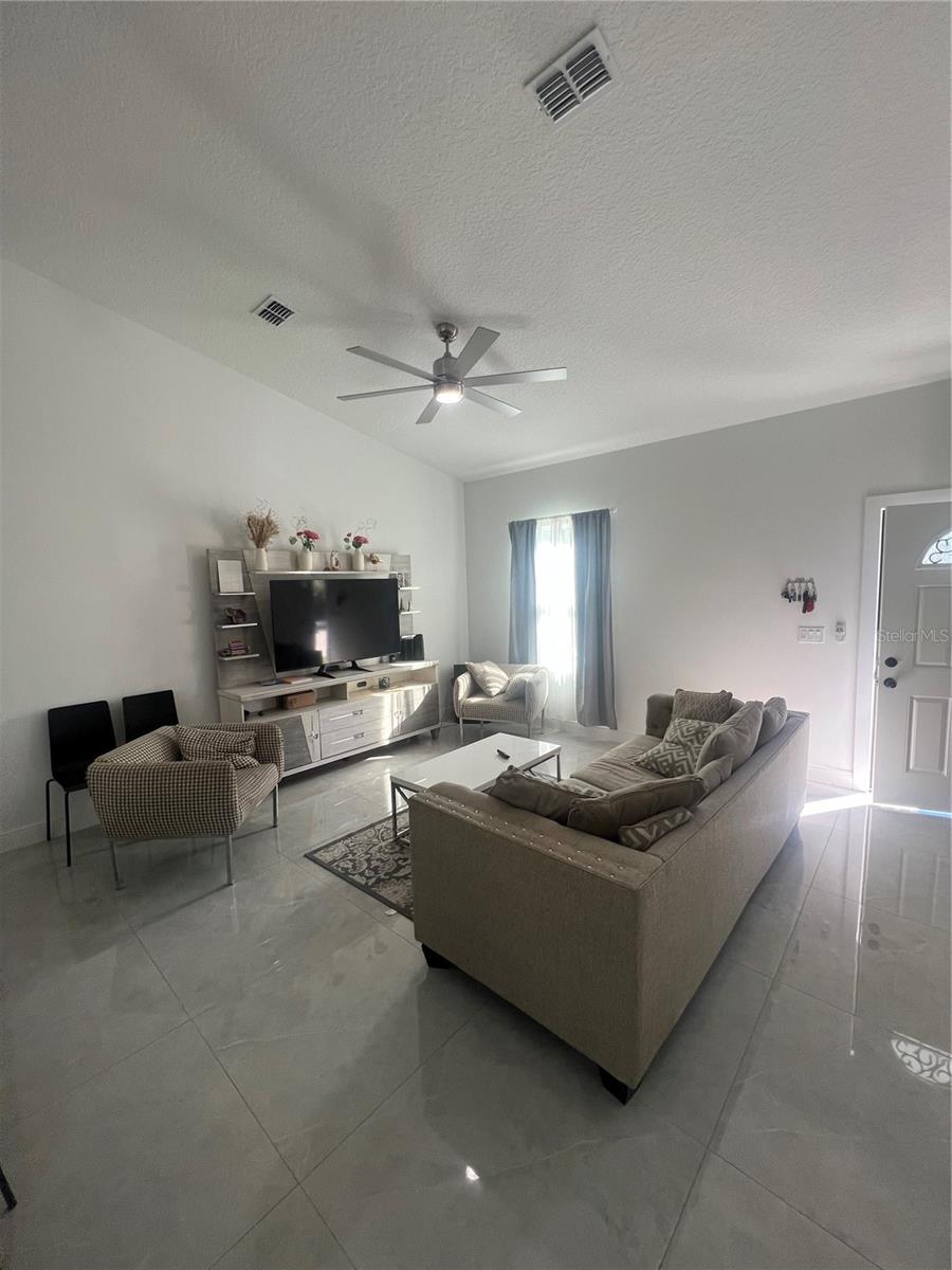 6425 CURTIS ST, ORLANDO, FL — photo 7