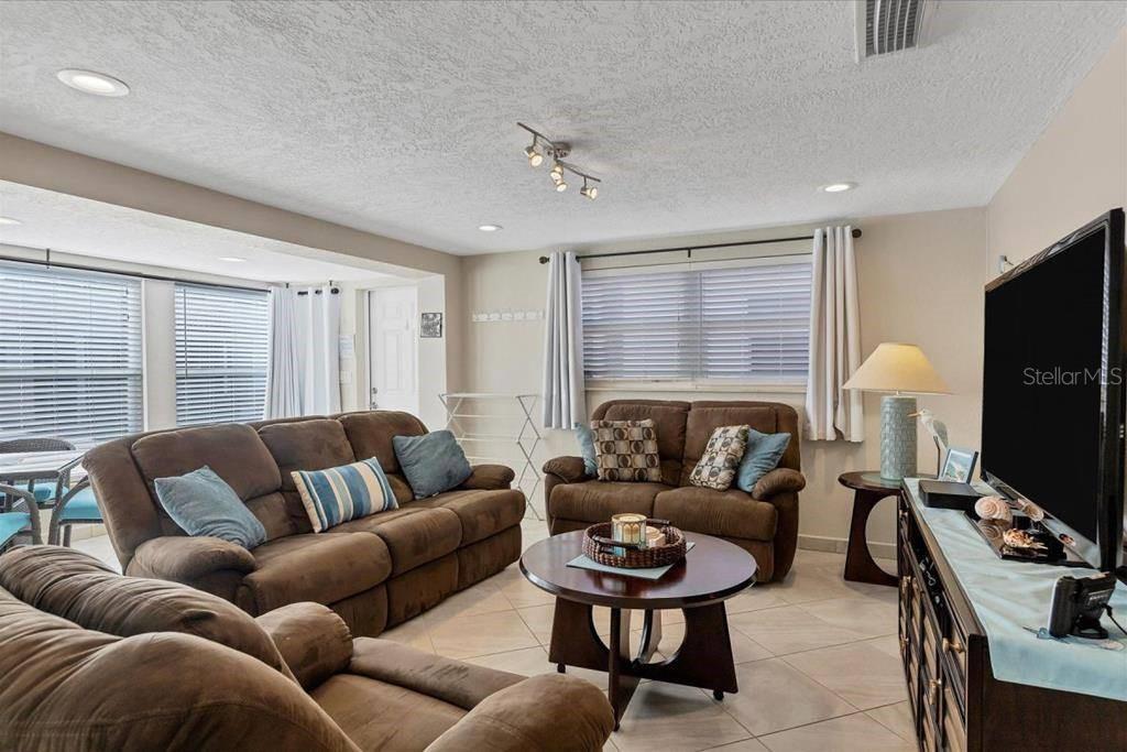 6154 MIDNIGHT PASS RD #C09, SARASOTA, FL — photo 5