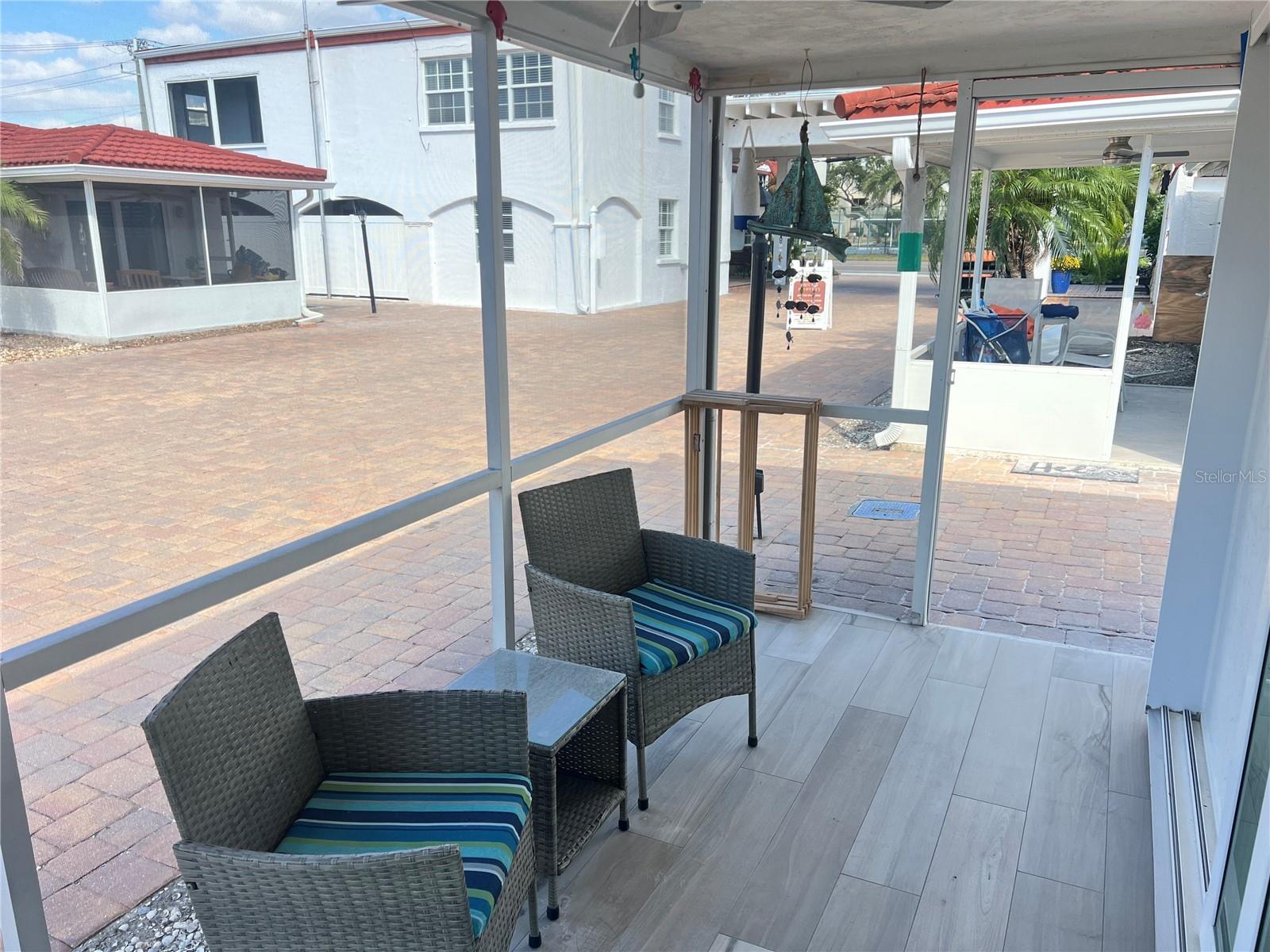 6154 MIDNIGHT PASS RD #D02, SARASOTA, FL — photo 11