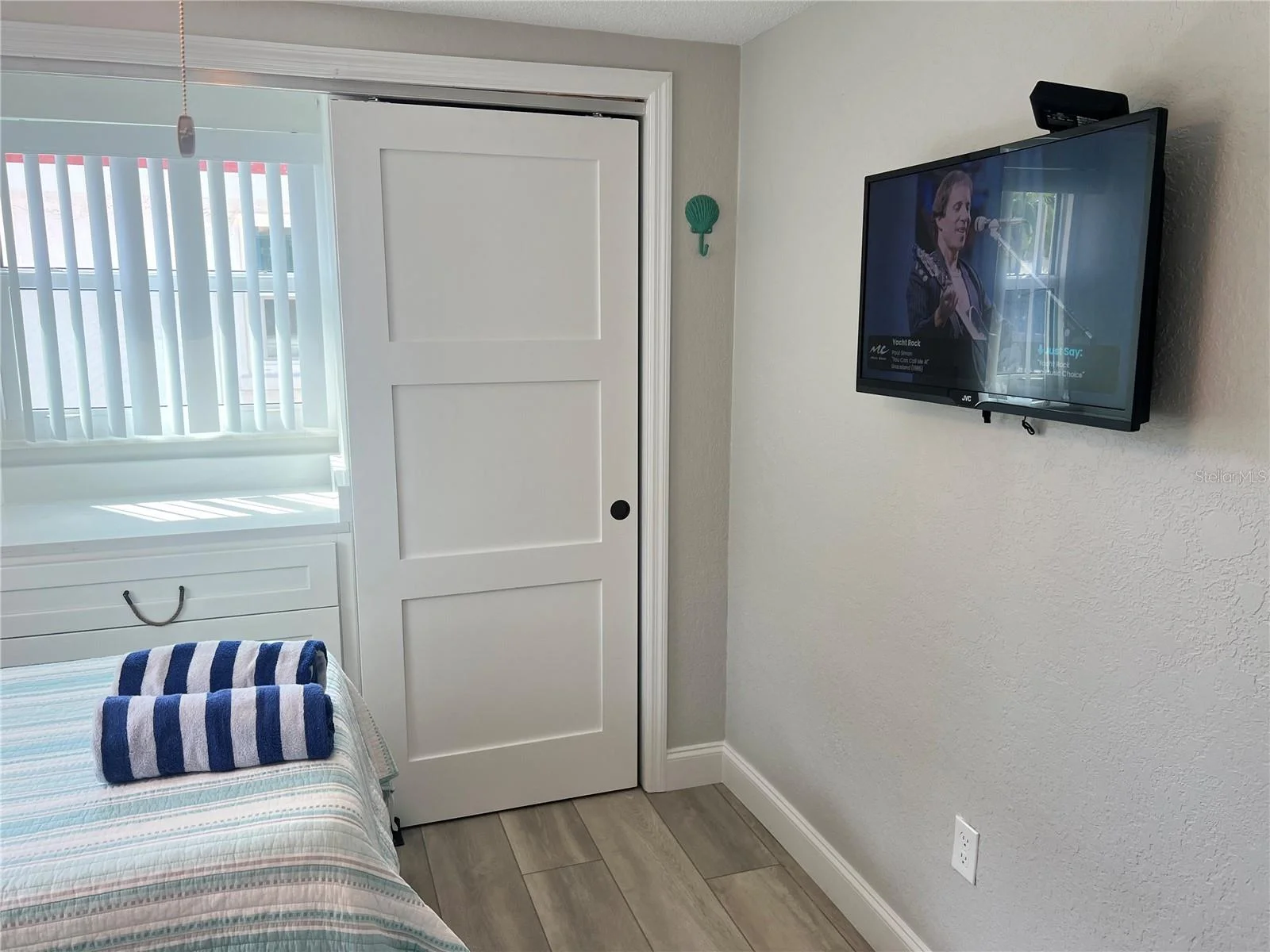 6154 MIDNIGHT PASS RD #D02, SARASOTA, FL — photo 21
