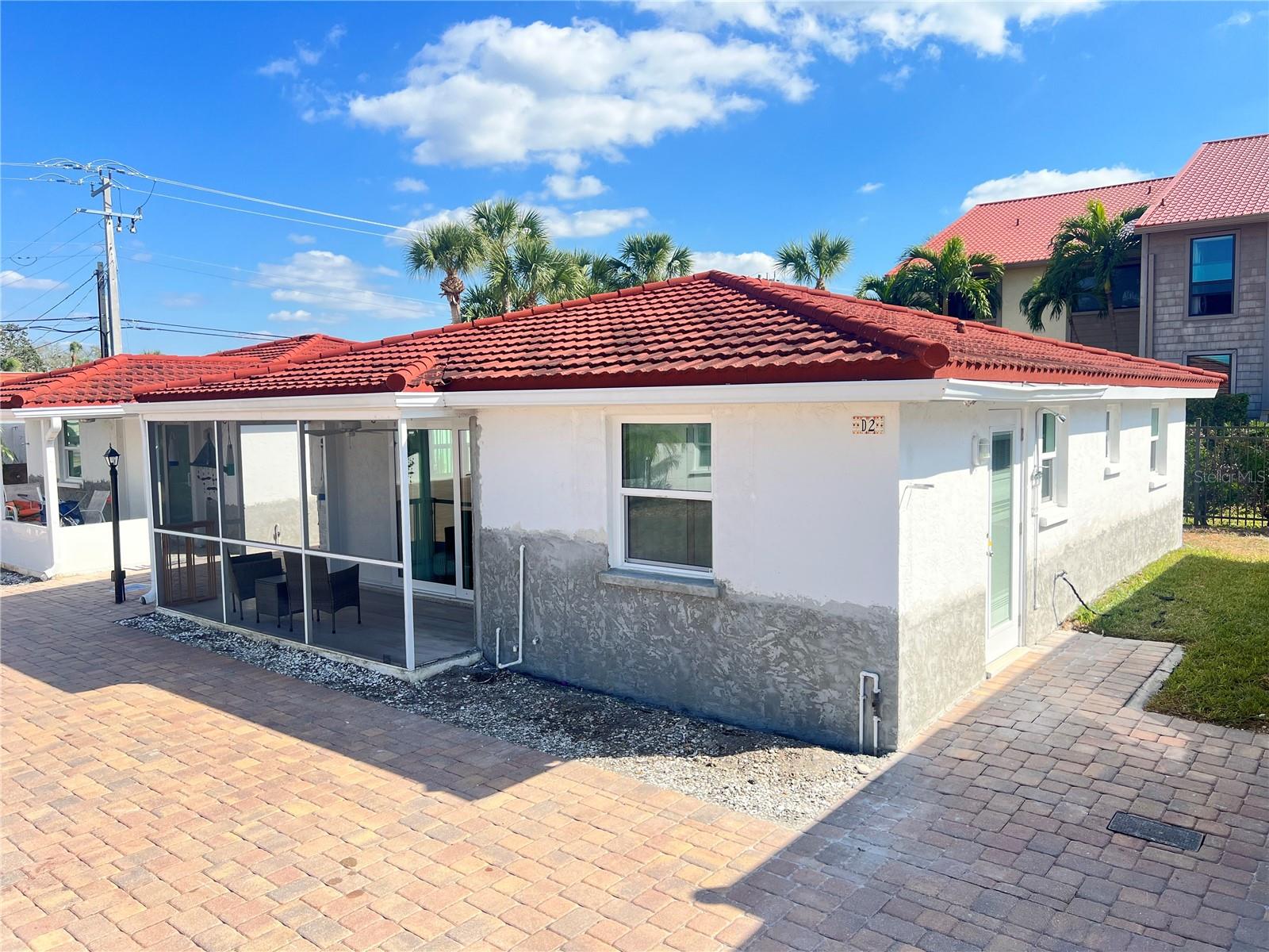 6154 MIDNIGHT PASS RD #D02, SARASOTA, FL