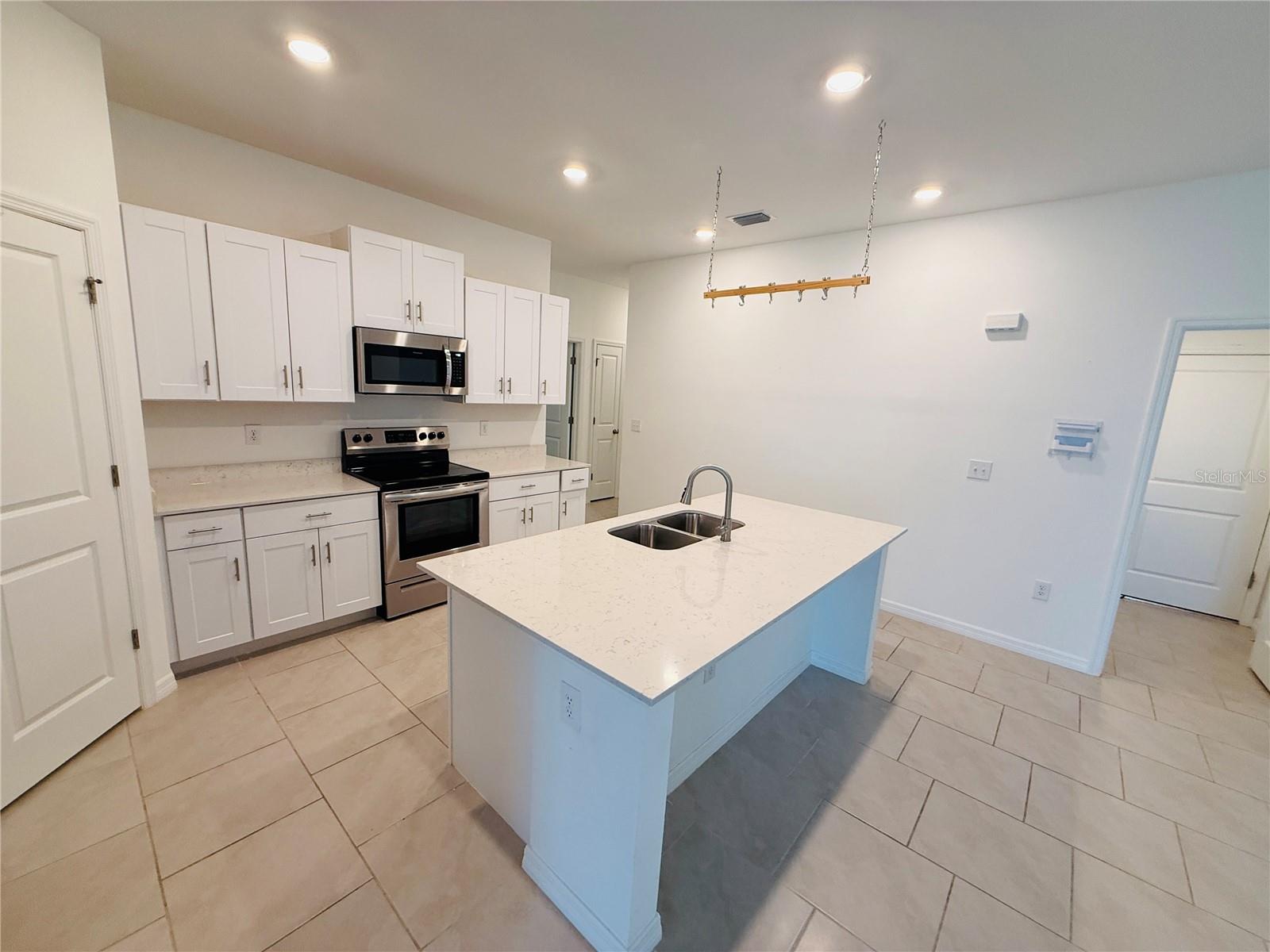 4034 SAN CLEMENTE CT, NORTH FORT MYERS, FL — photo 13